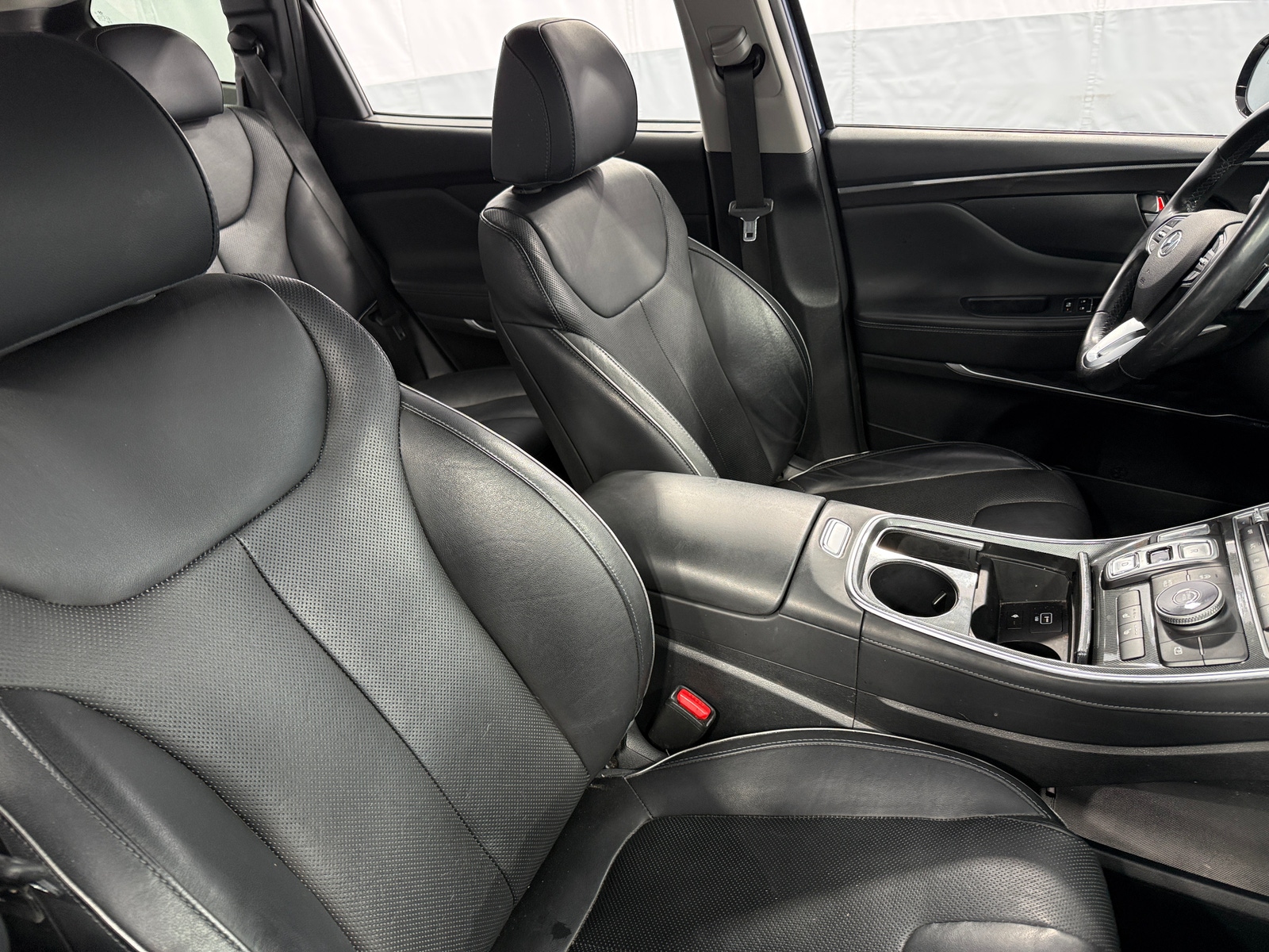 Thumbnail: 2021 Hyundai Santa Fe - 2