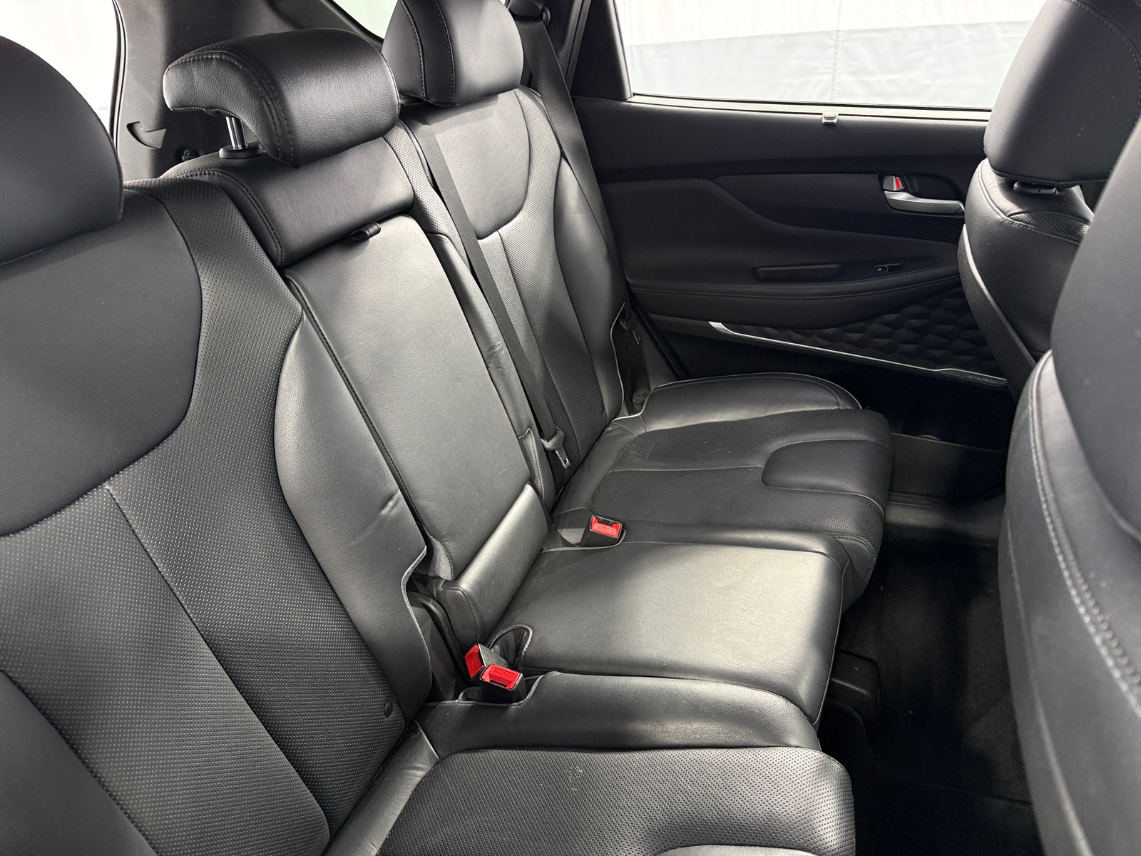 Thumbnail: 2021 Hyundai Santa Fe - 6