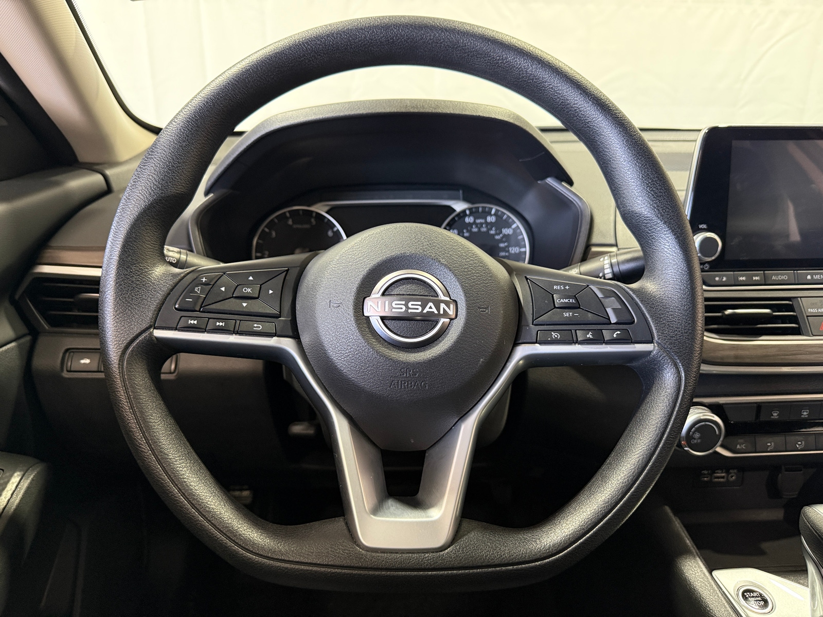 Thumbnail: 2025 Nissan Altima - 5