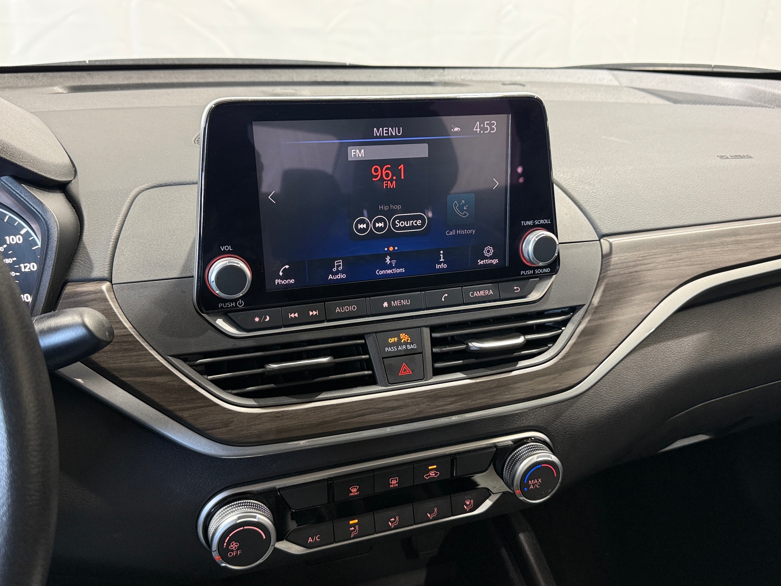 Thumbnail: 2025 Nissan Altima - 4