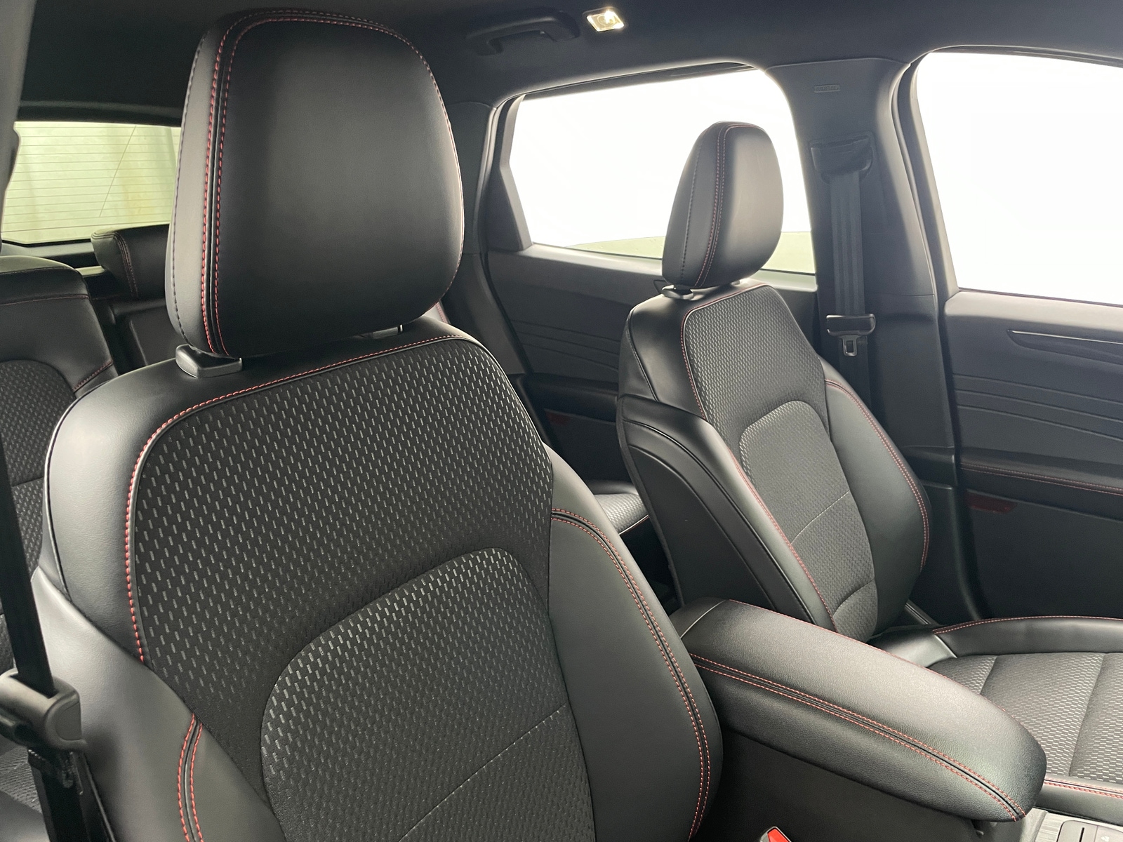 Thumbnail: 2025 Ford Escape - 2