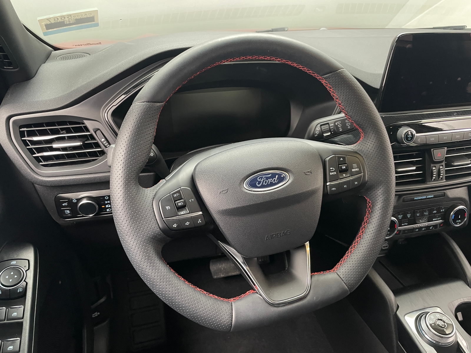 Thumbnail: 2025 Ford Escape - 5