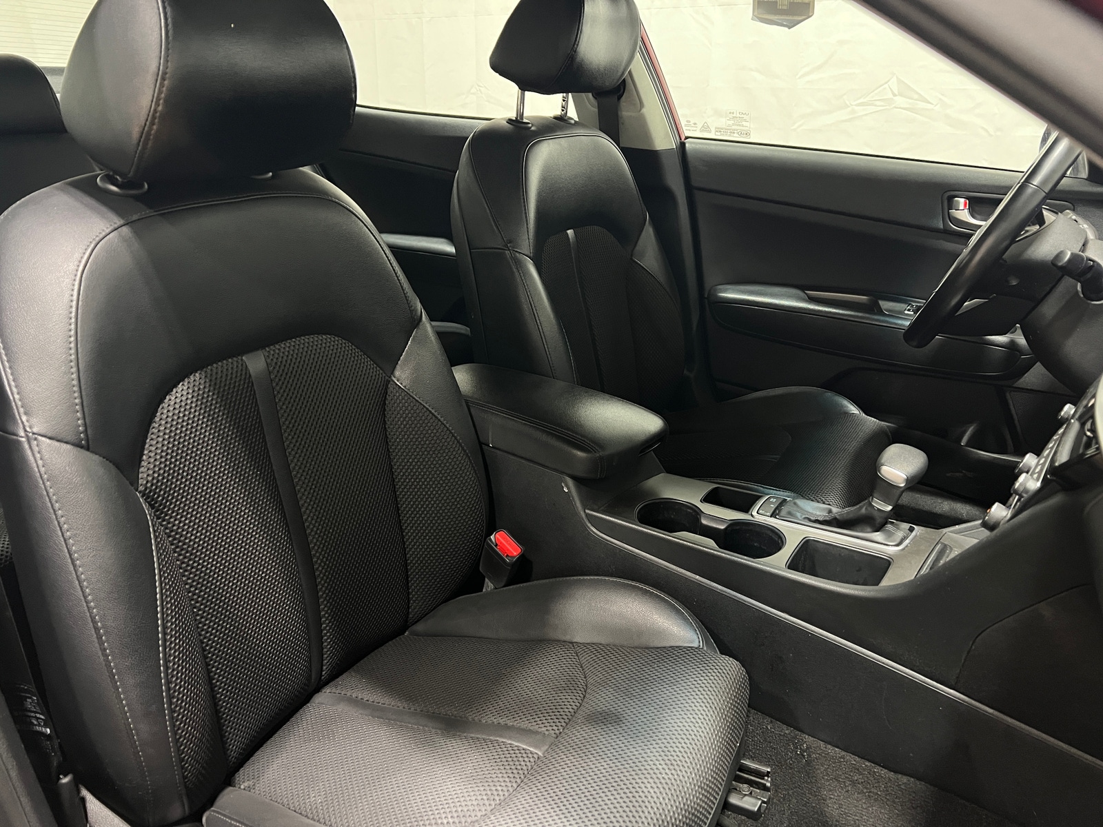 Thumbnail: 2019 Kia Optima - 2