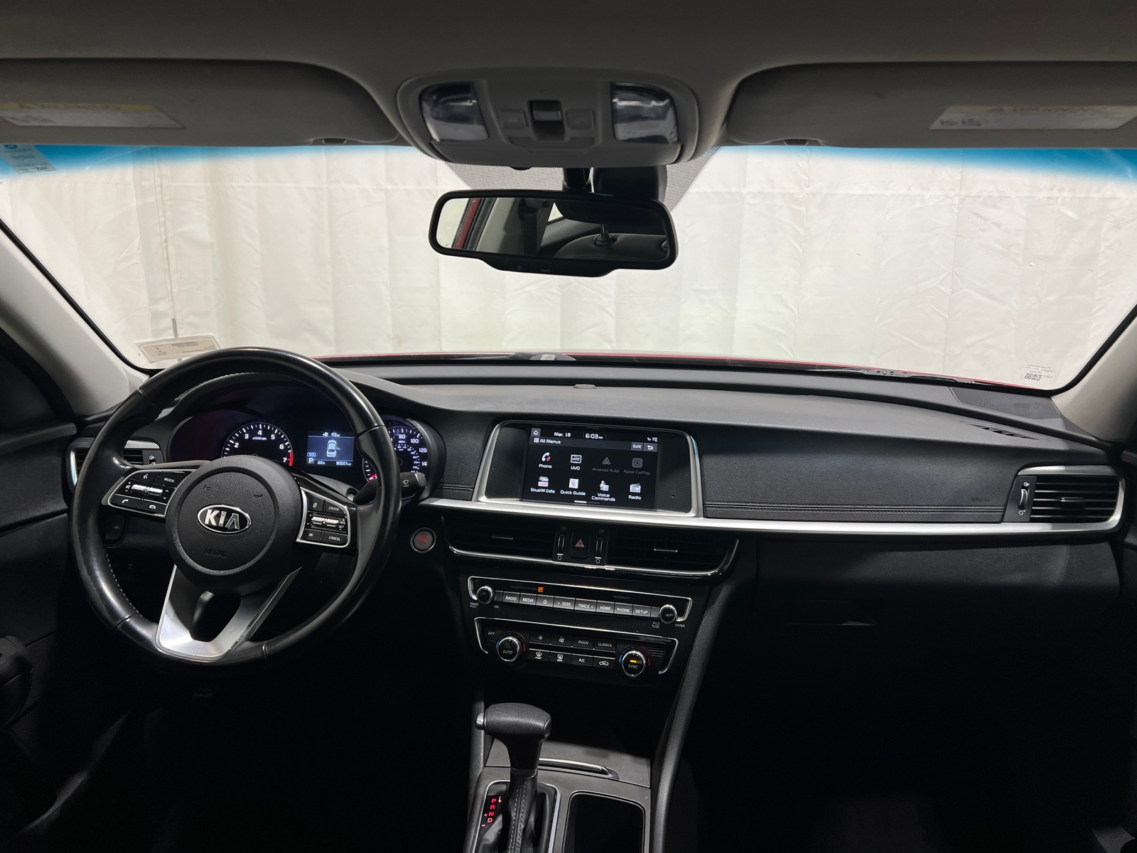 Thumbnail: 2019 Kia Optima - 3