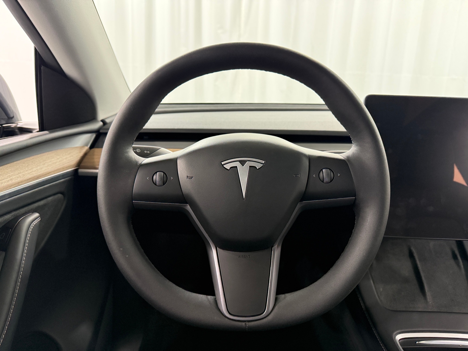 Thumbnail: 2024 Tesla Model Y - 4