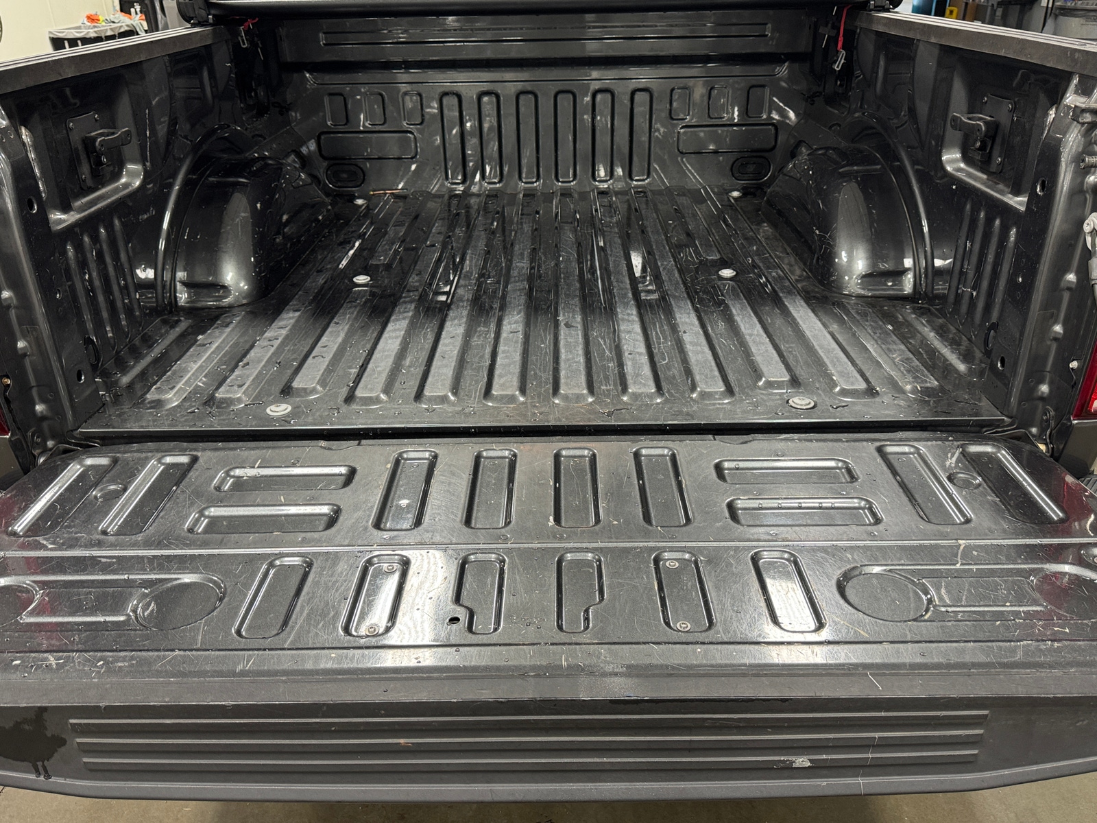 Thumbnail: 2018 Ford Econoline - 7