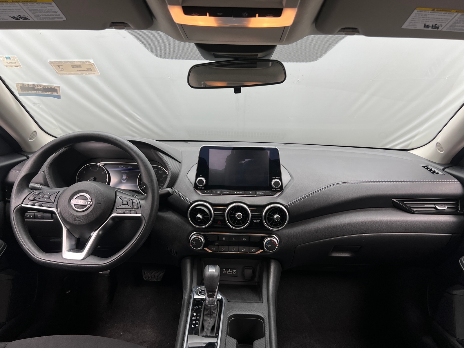 Thumbnail: 2025 Nissan Sentra - 3