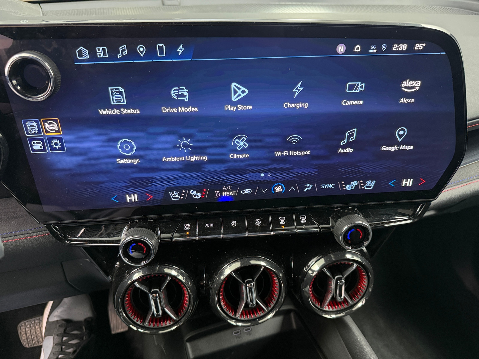 Thumbnail: 2024 Chevrolet Blazer EV - 3