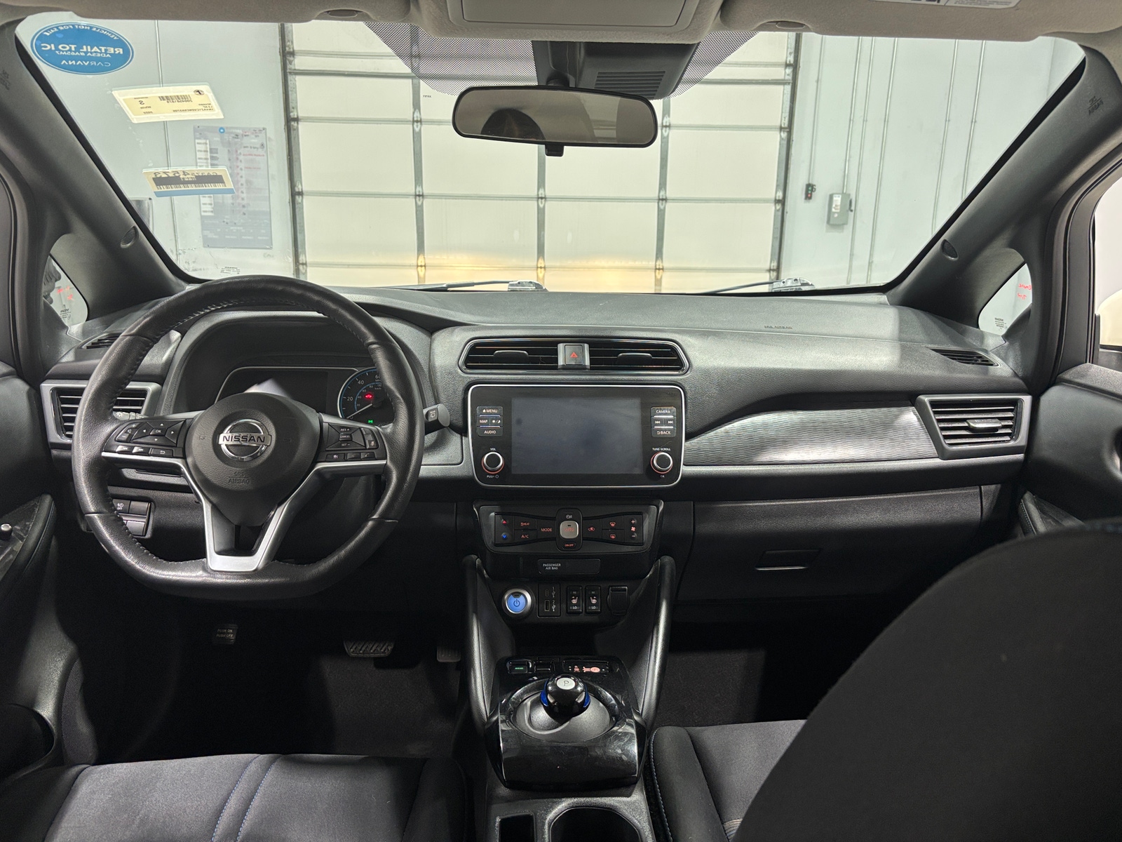 Thumbnail: 2022 Nissan Leaf - 3