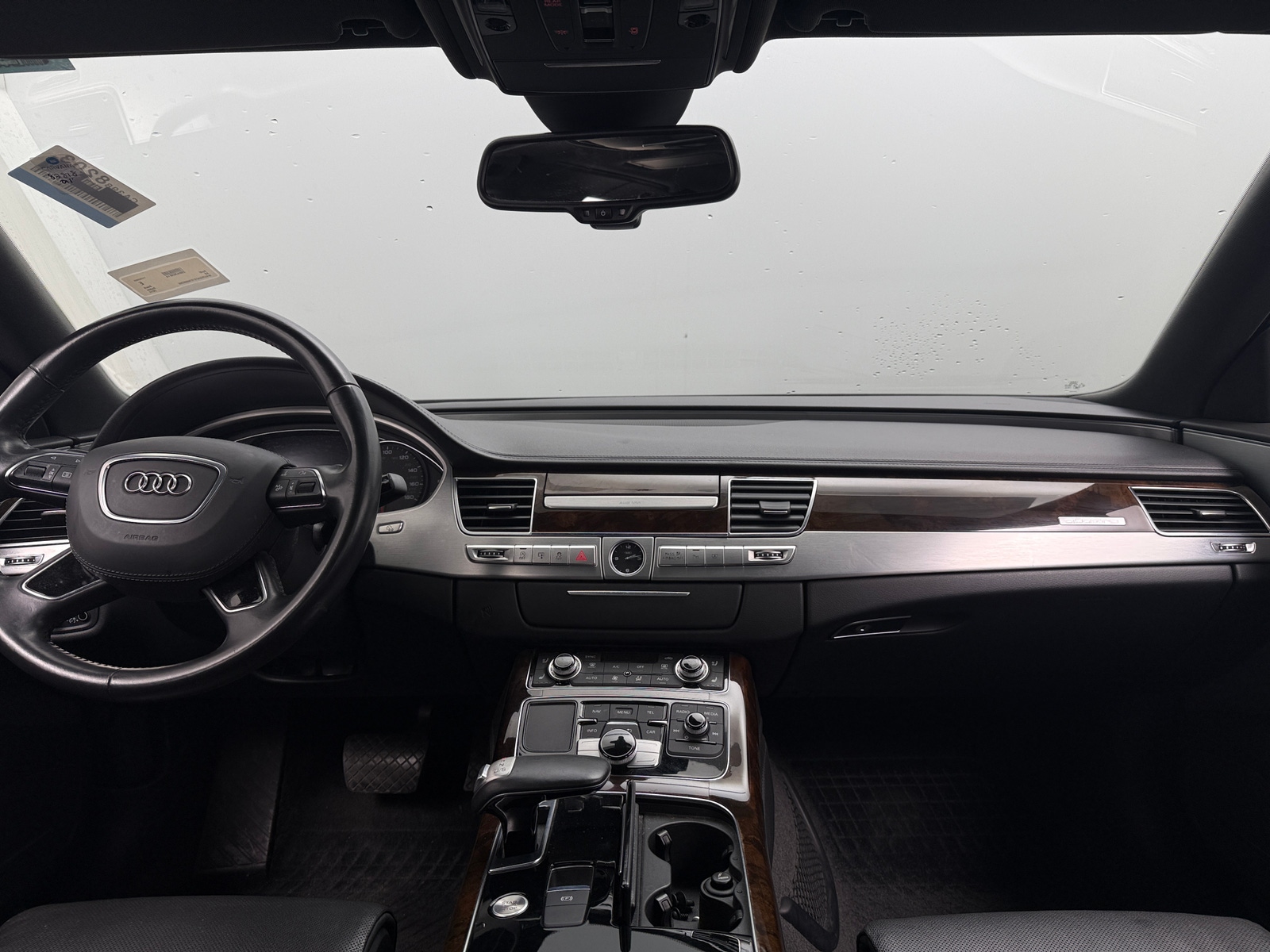 Thumbnail: 2014 Audi A8 - 2