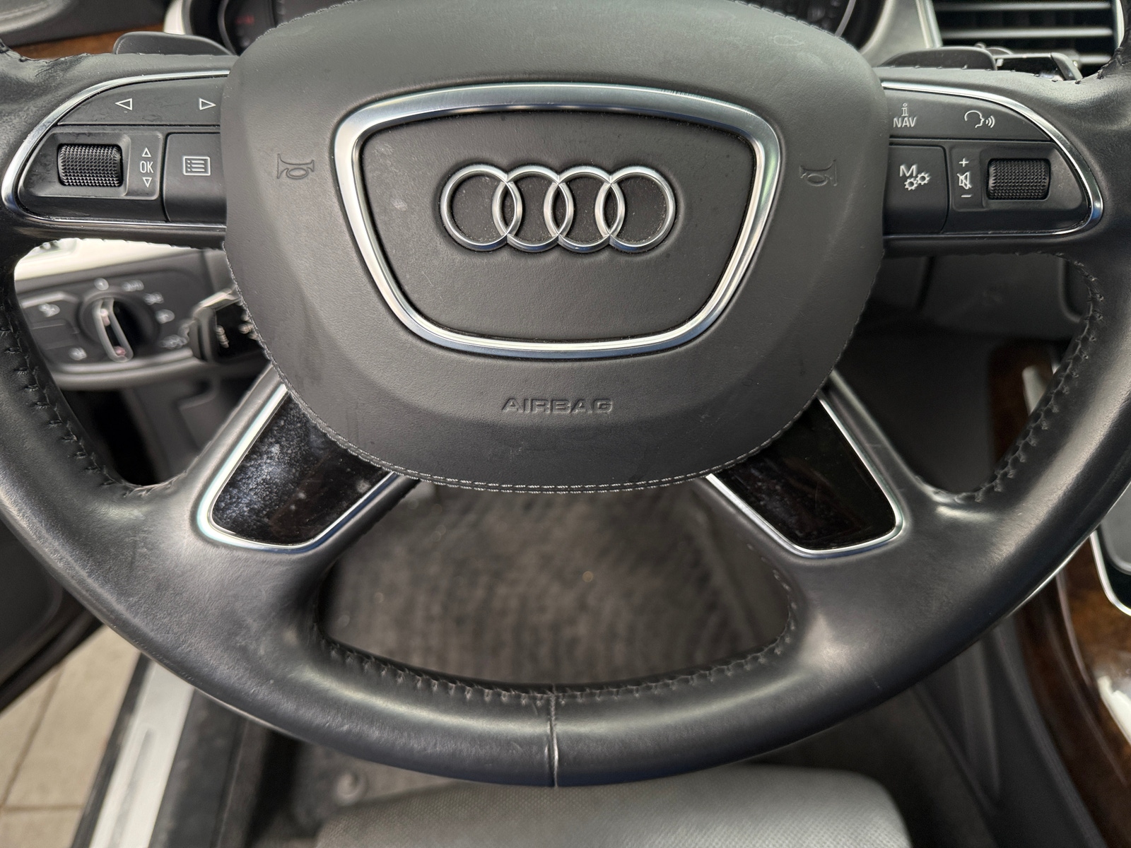 Thumbnail: 2014 Audi A8 - 4