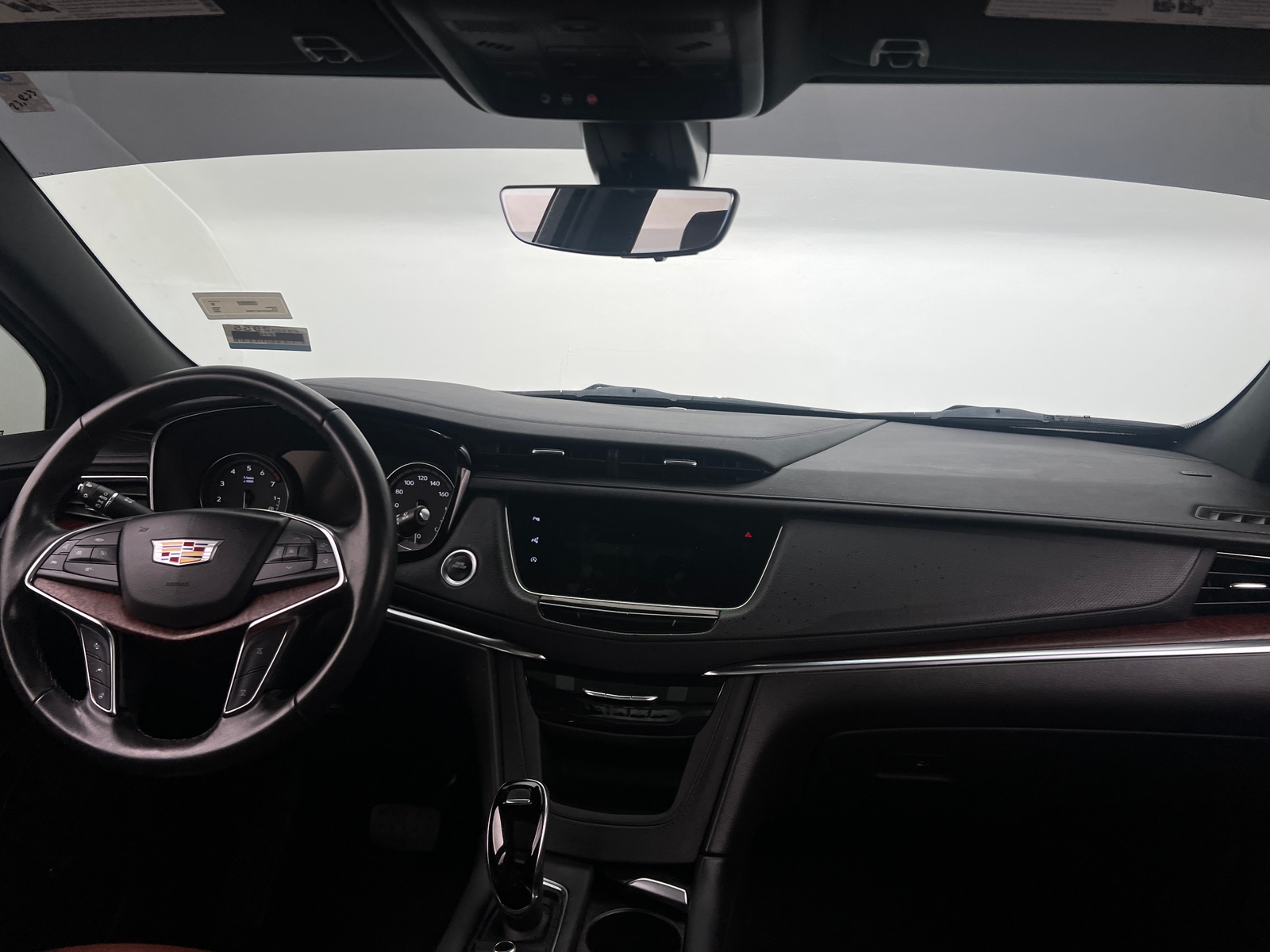 Thumbnail: 2022 Cadillac XT5 - 2