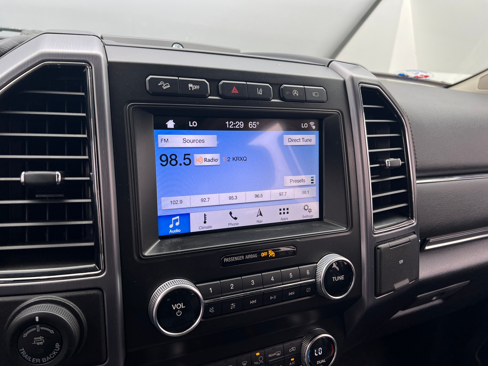 Thumbnail: 2019 Ford Expedition - 3