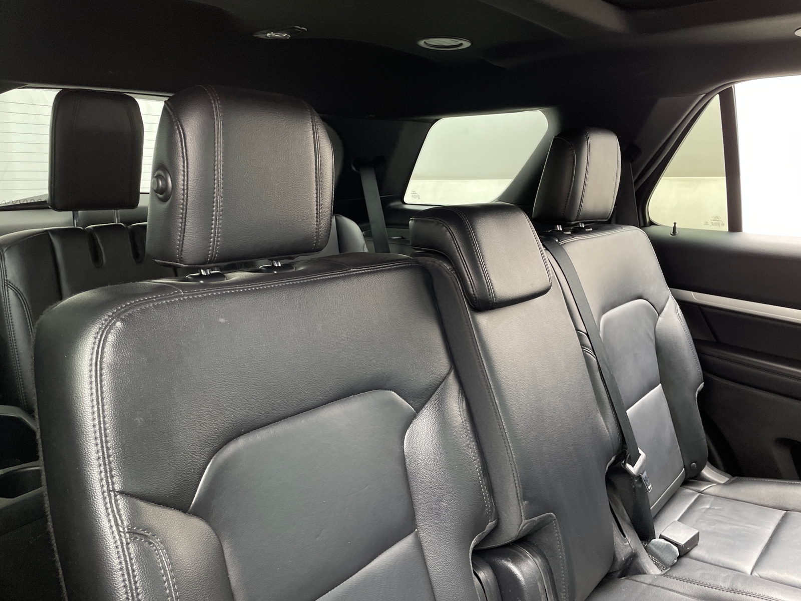 Thumbnail: 2016 Ford Explorer - 5