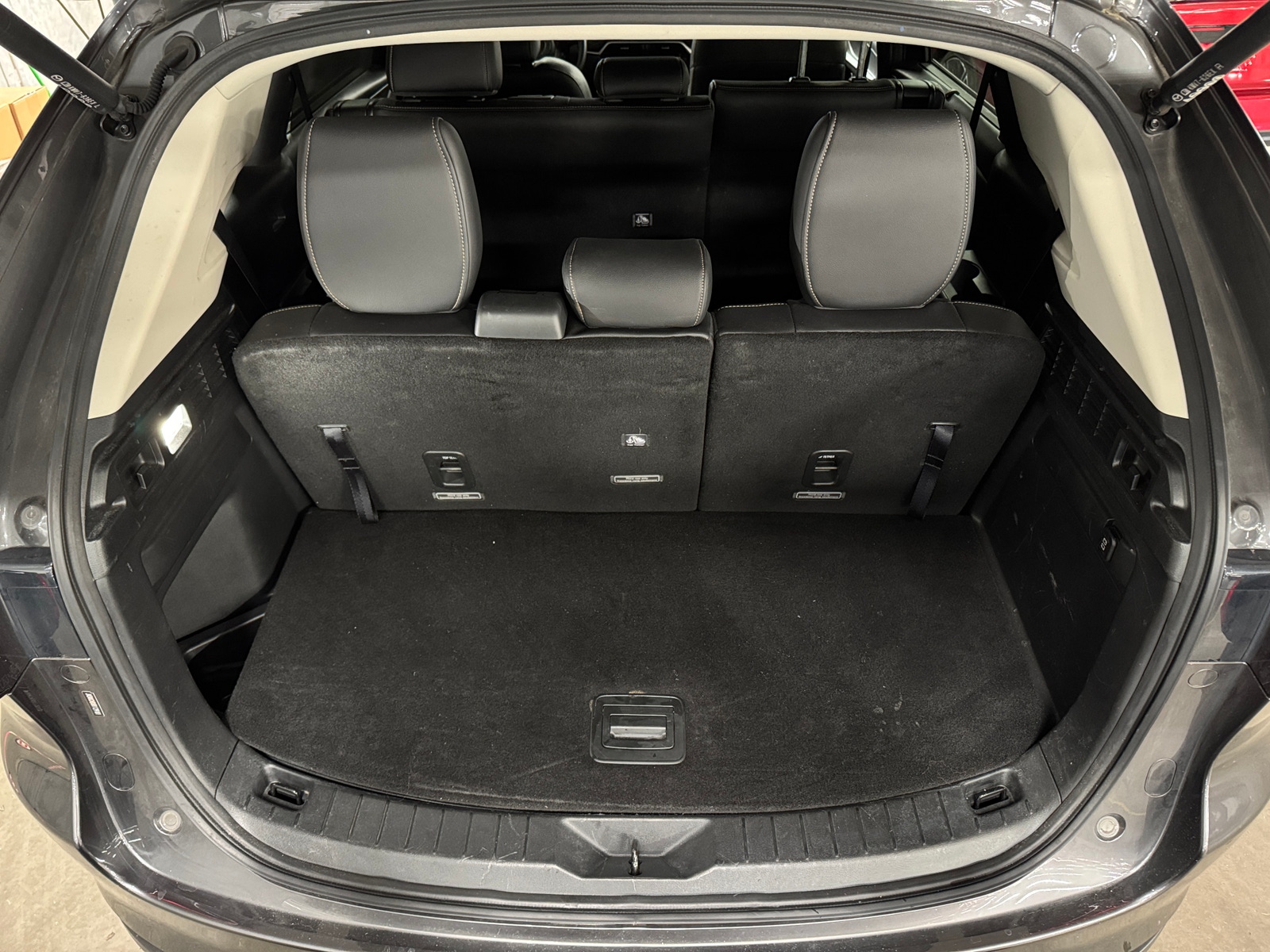 Thumbnail: 2024 Mazda CX-90 - 6