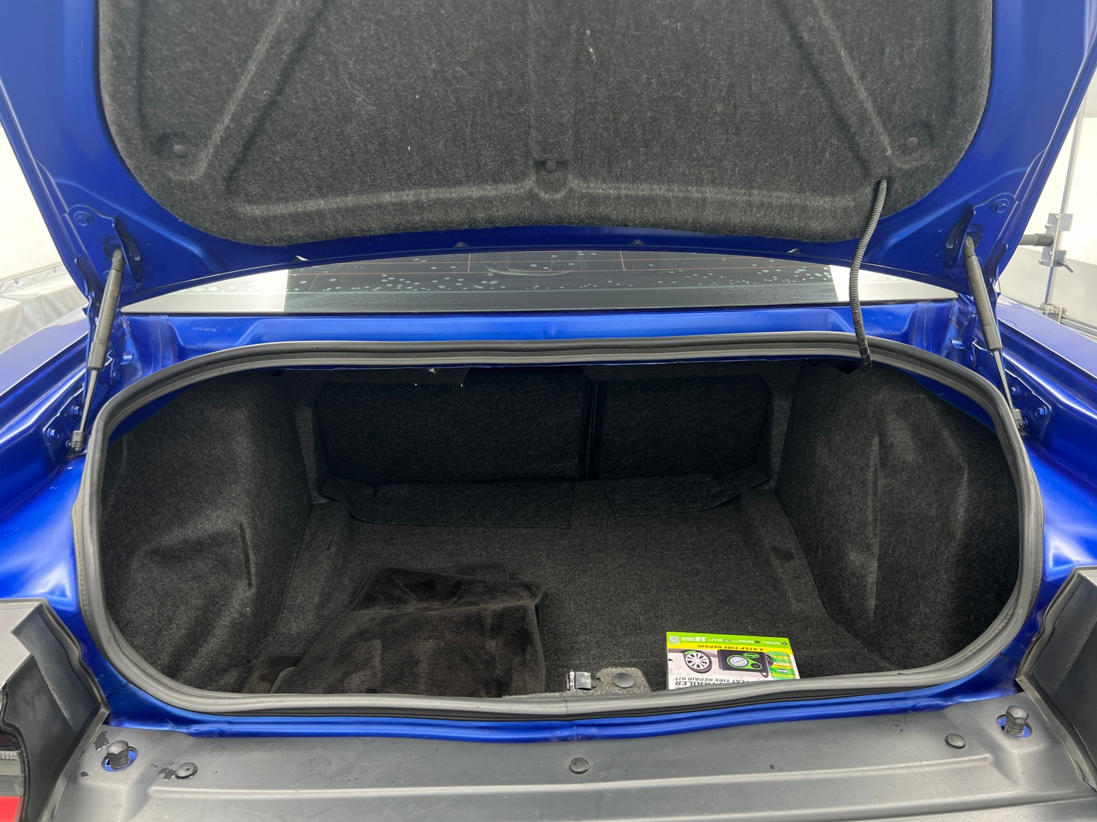 Thumbnail: 2018 Dodge Challenger - 4