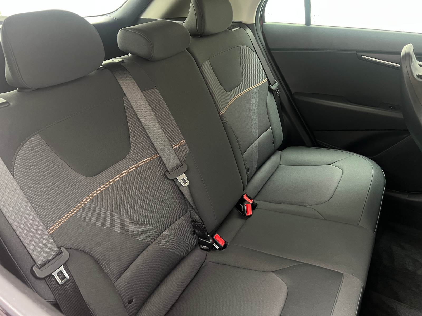 Thumbnail: 2024 Kia Niro - 6