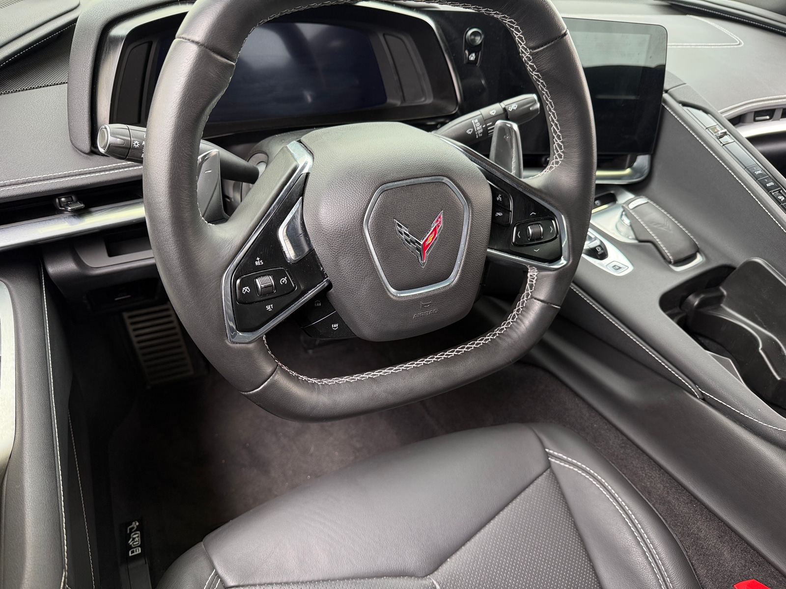 Thumbnail: 2023 Chevrolet Corvette - 3