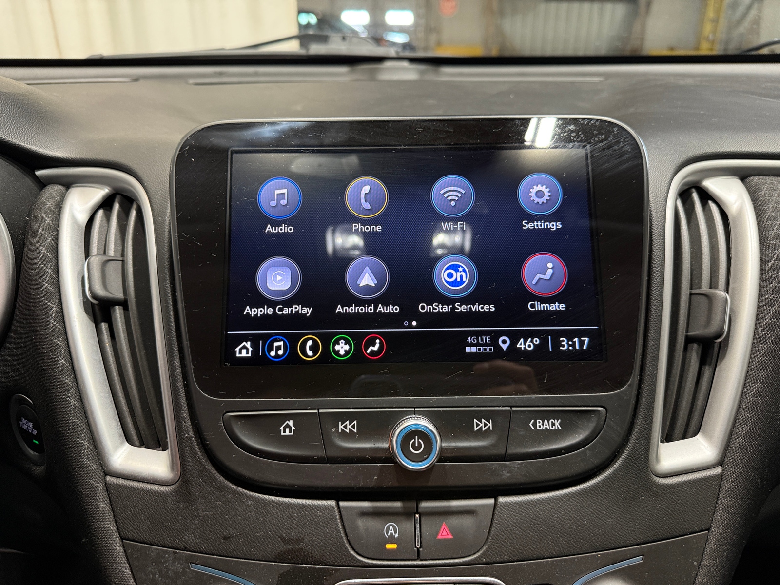 Thumbnail: 2024 Chevrolet Malibu - 4