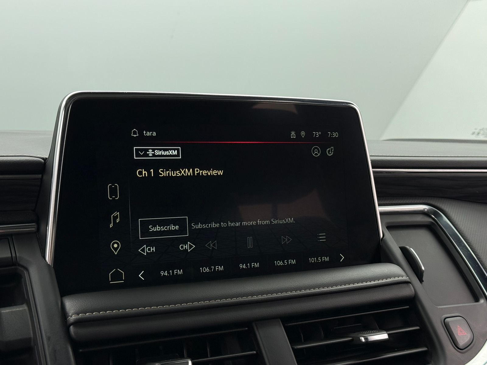 Thumbnail: 2024 GMC Yukon XL - 3