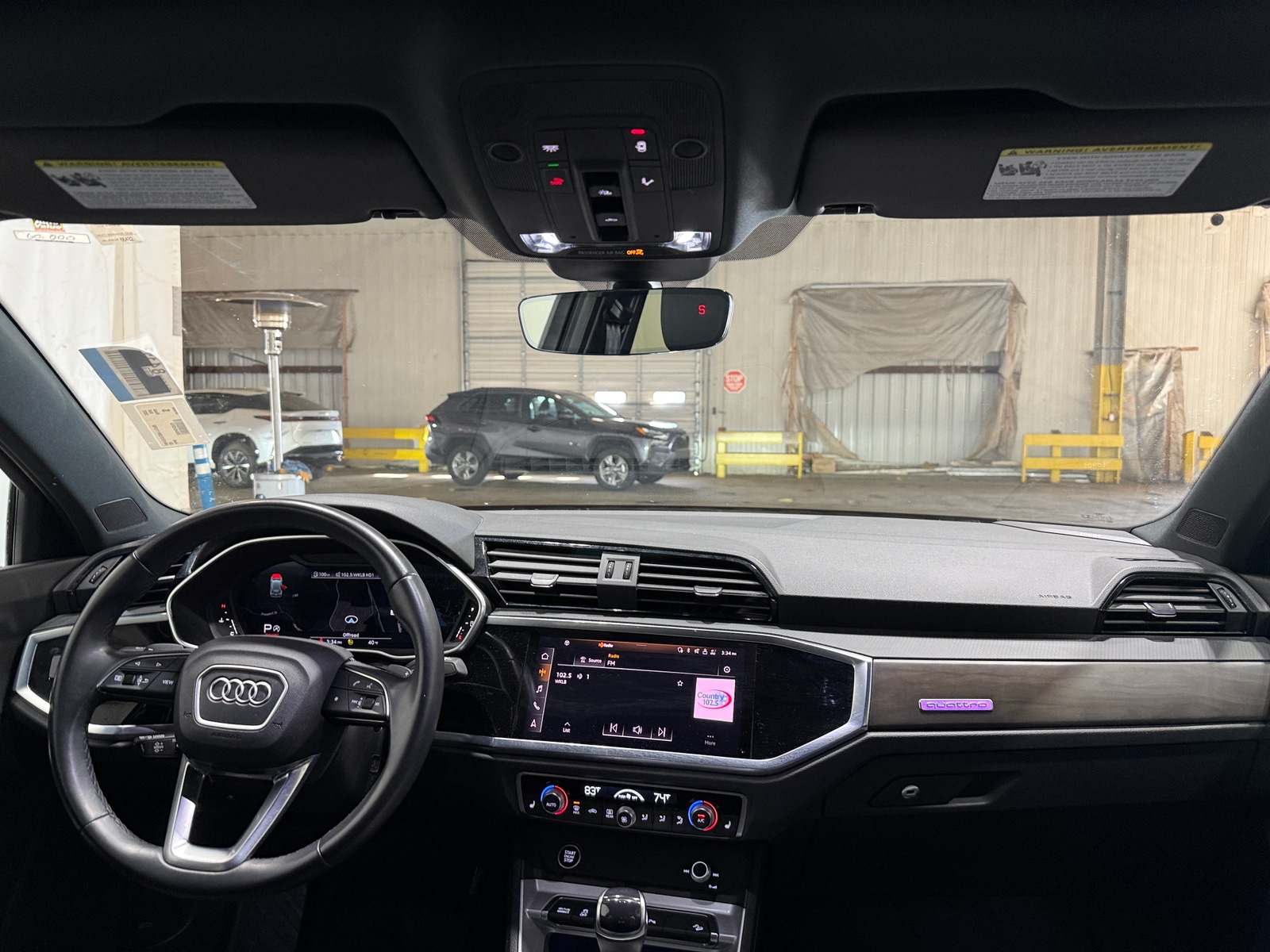 Thumbnail: 2022 Audi Q3 - 2