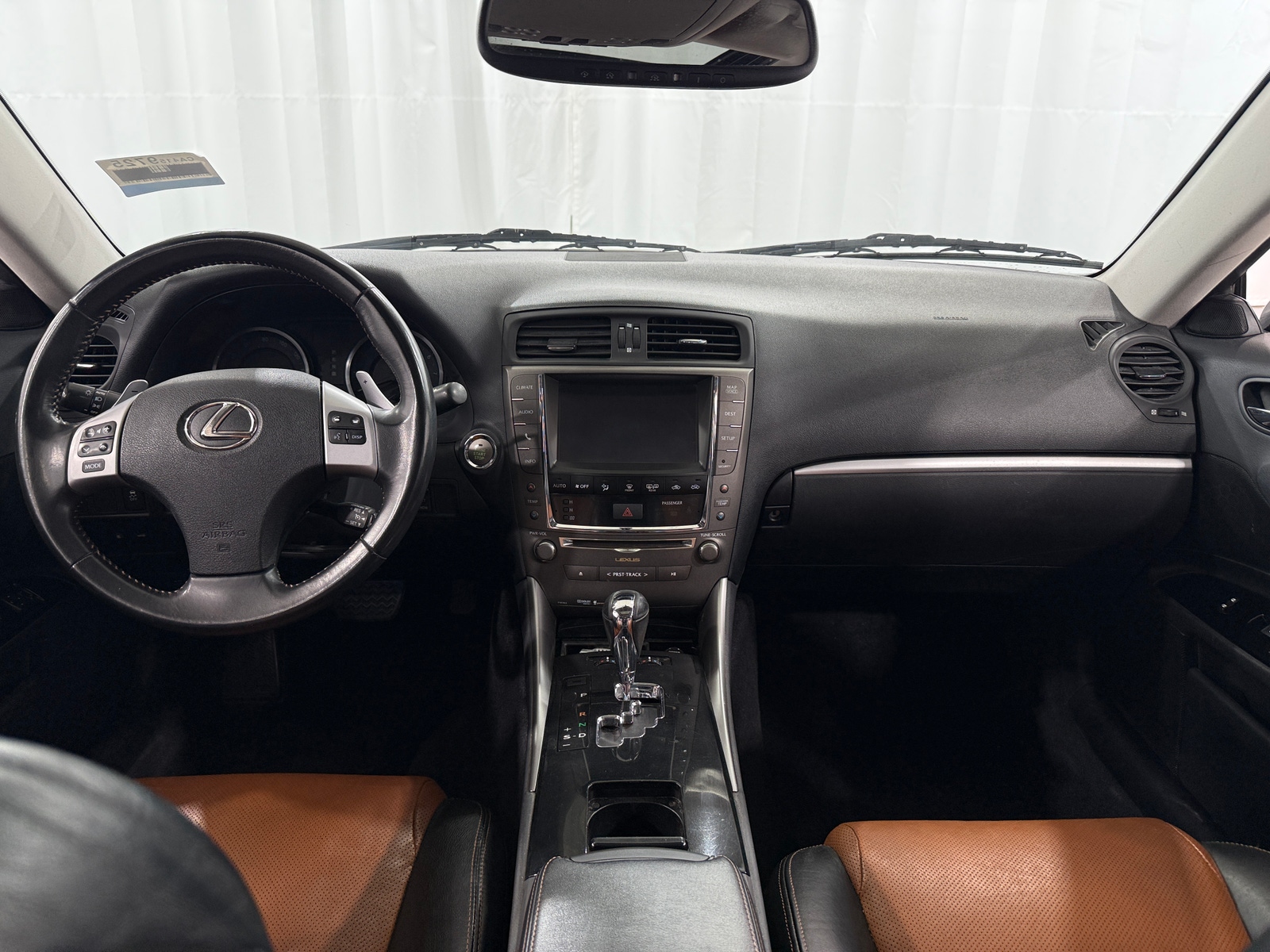 Thumbnail: 2013 Lexus IS - 2