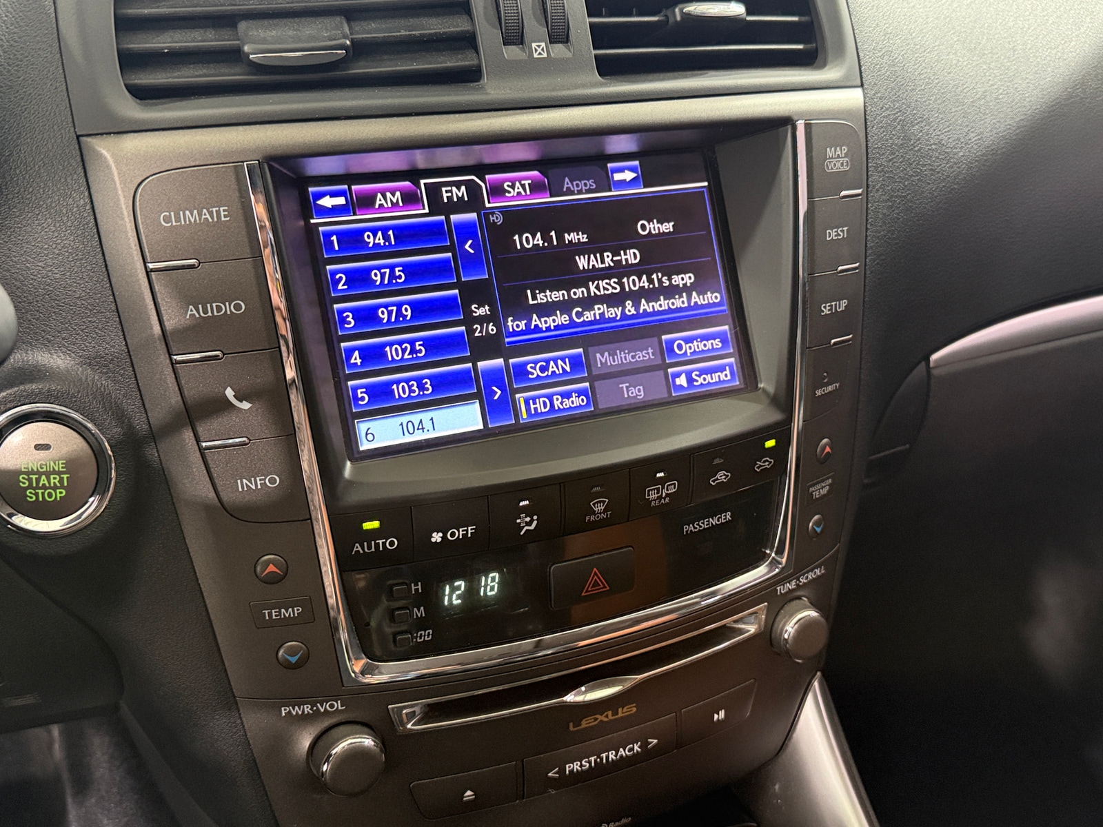 Thumbnail: 2013 Lexus IS - 3