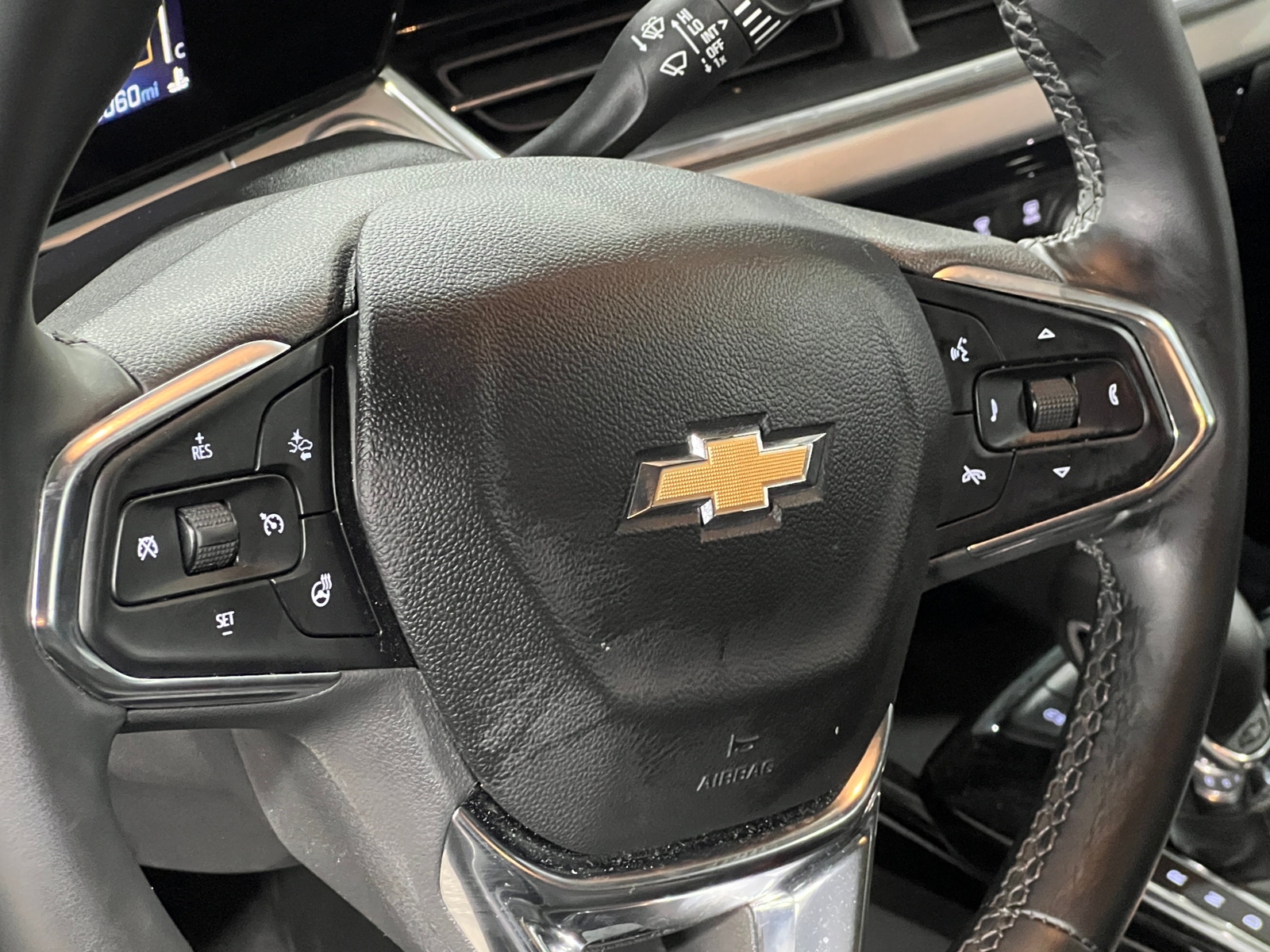 Thumbnail: 2025 Chevrolet Trax - 5