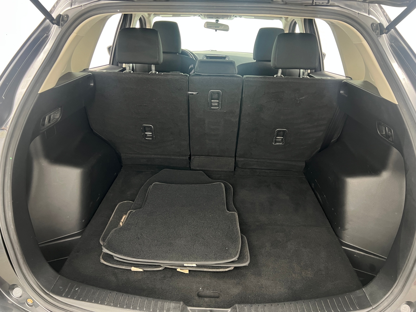 Thumbnail: 2016 Mazda CX-5 - 7