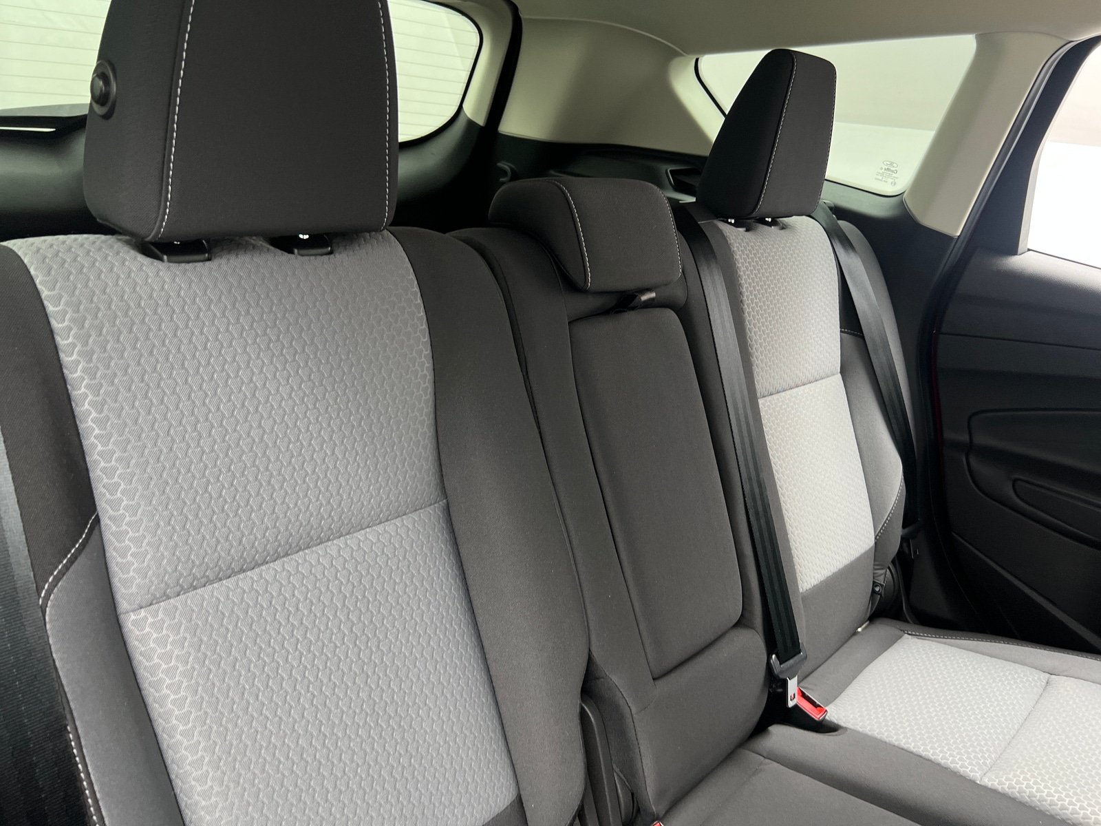 Thumbnail: 2018 Ford Escape - 6