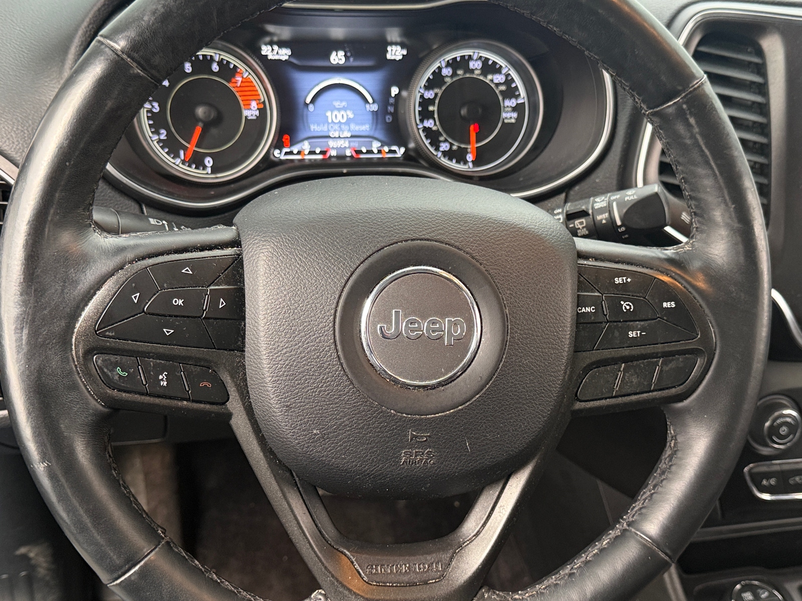 Thumbnail: 2019 Jeep Cherokee - 5