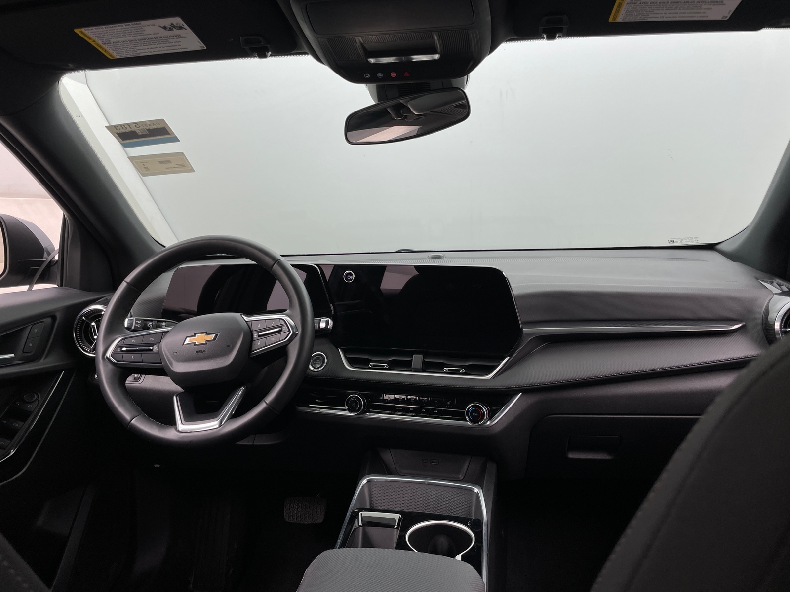 Thumbnail: 2025 Chevrolet Equinox - 3