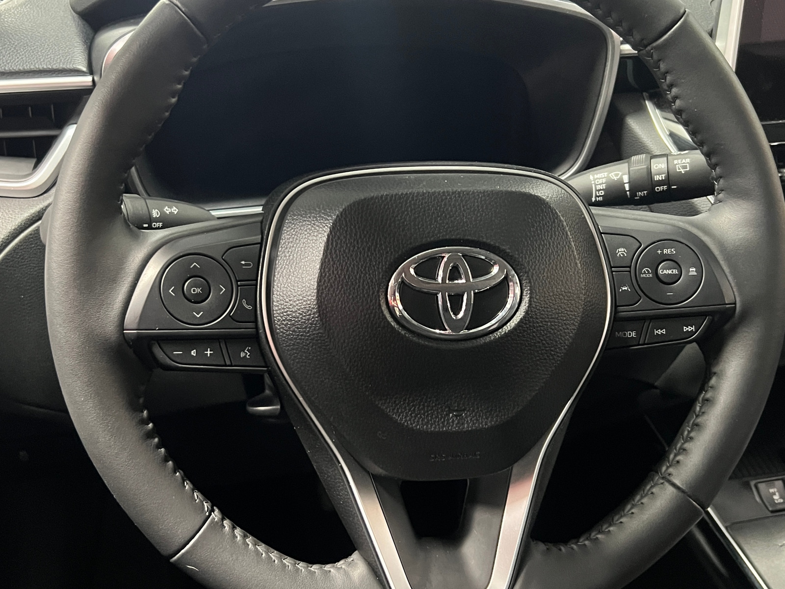 Thumbnail: 2026 Toyota Corolla Cross - 4