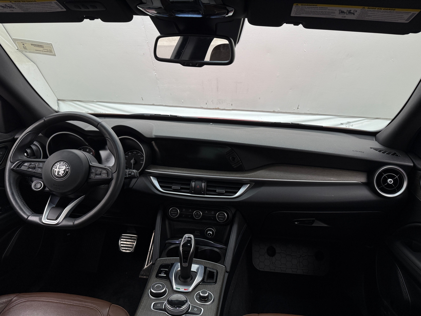 Thumbnail: 2022 Alfa Romeo Stelvio - 2