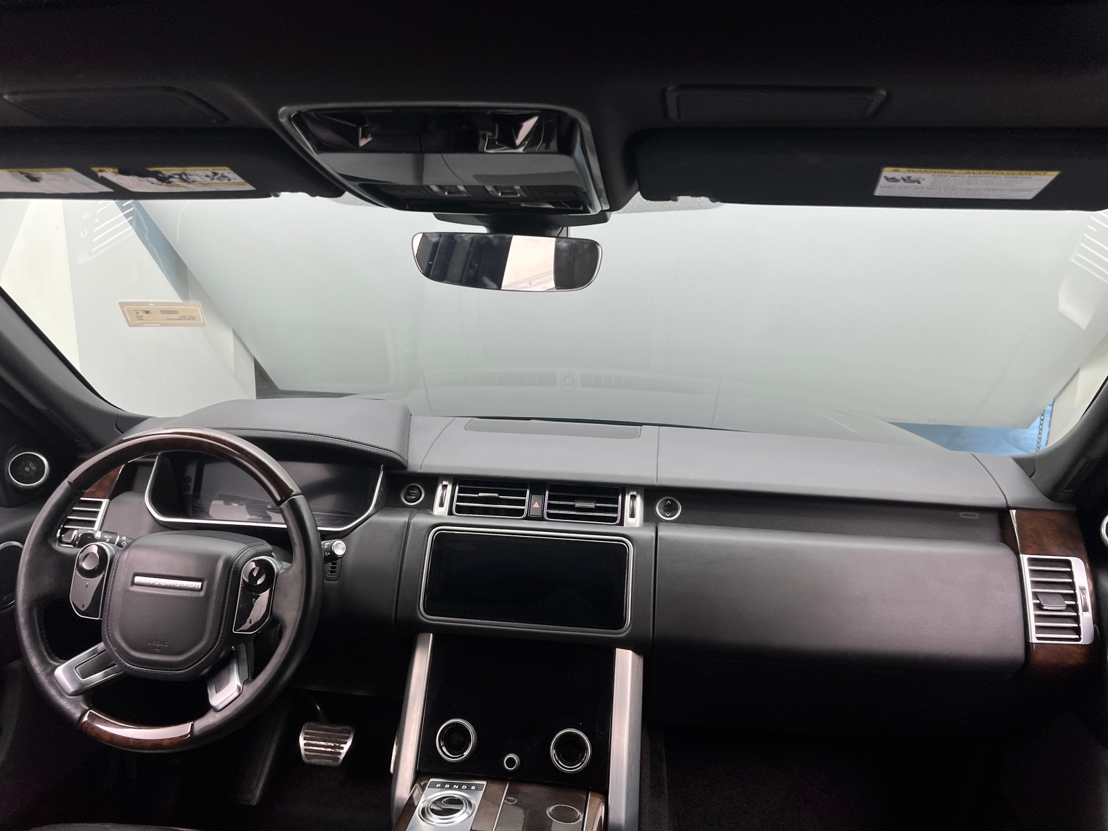 Thumbnail: 2021 Land Rover Range Rover - 2