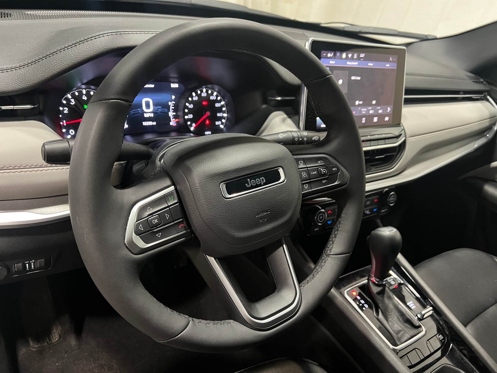 Thumbnail: 2025 Jeep Compass - 4