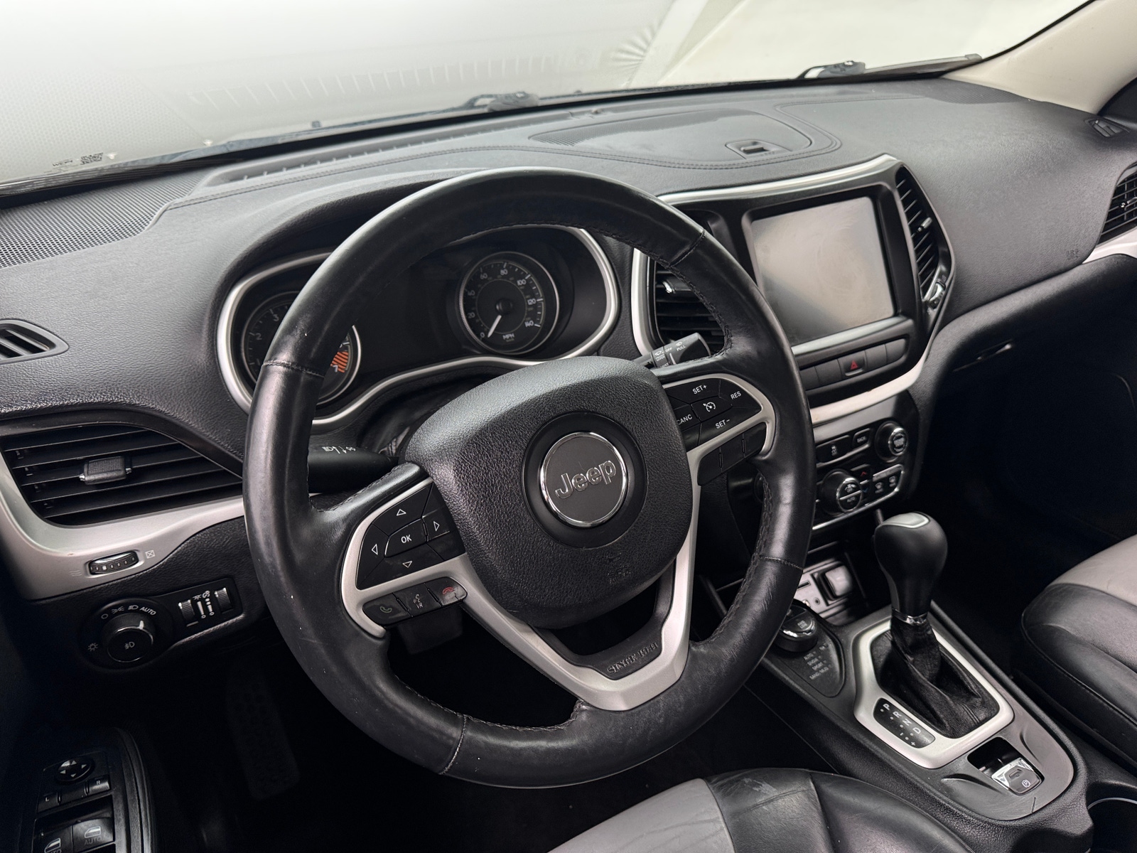 Thumbnail: 2014 Jeep Cherokee - 4