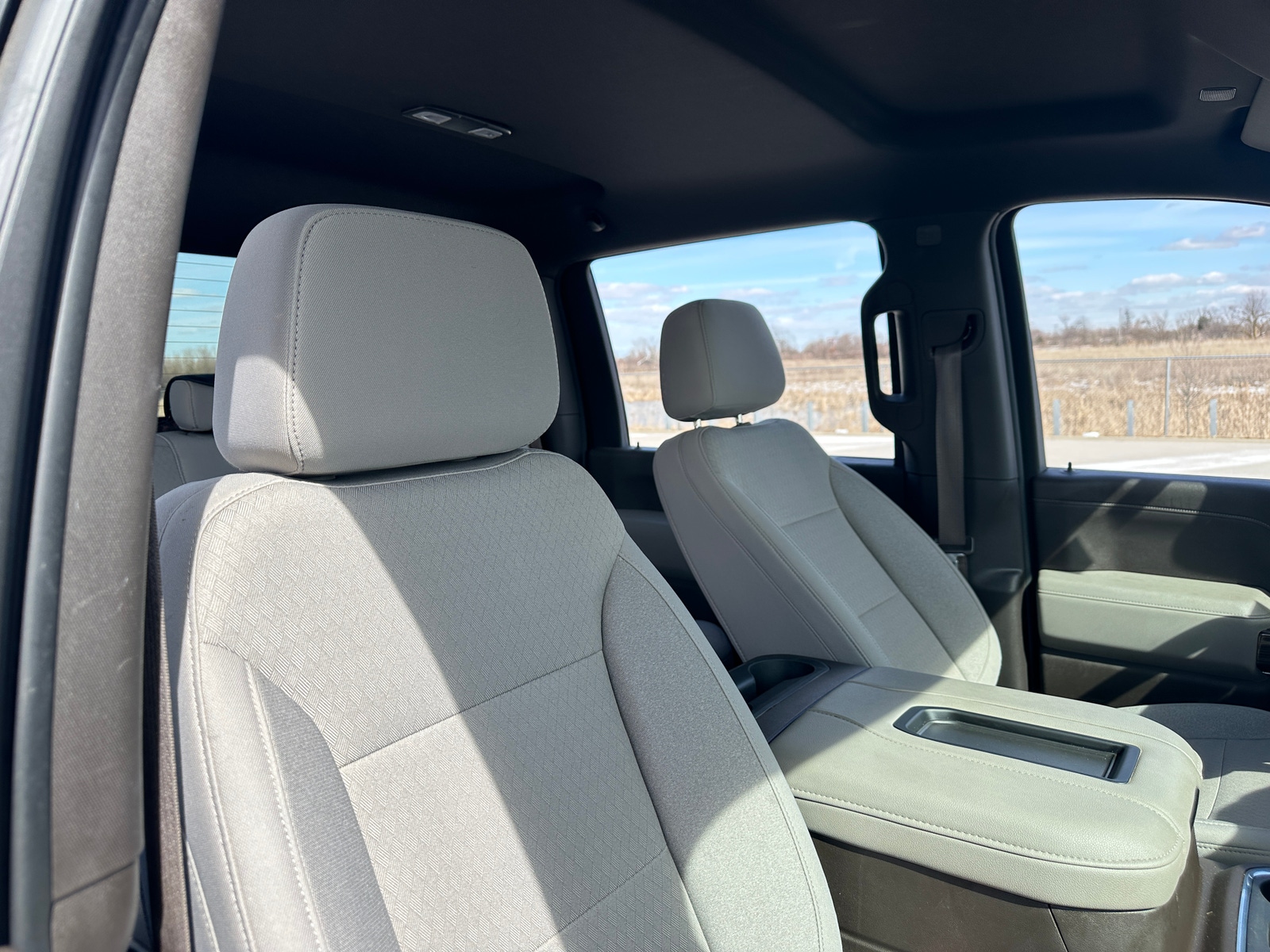 Thumbnail: 2022 Chevrolet Silverado 3500 - 2