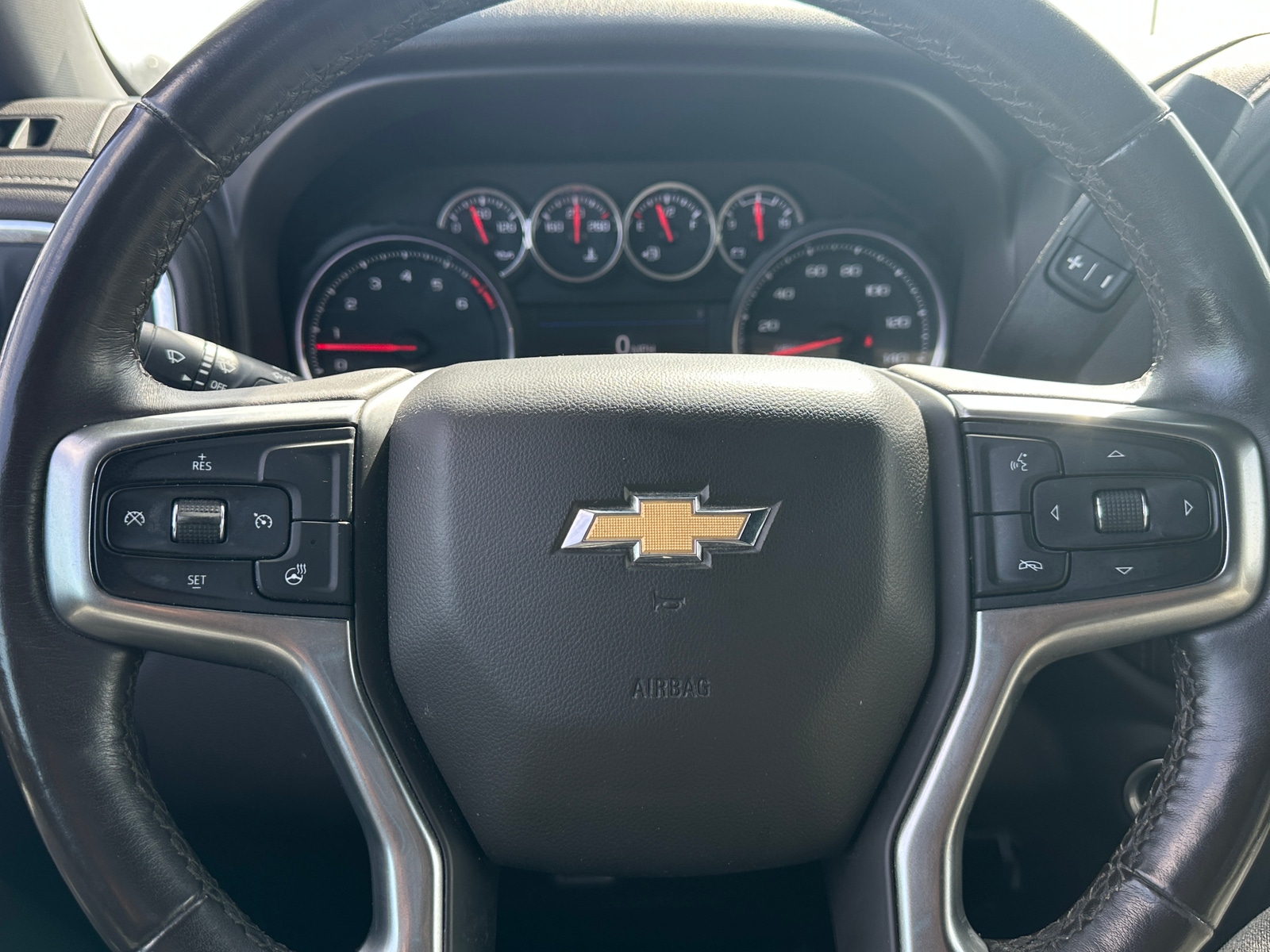 Thumbnail: 2022 Chevrolet Silverado 3500 - 5