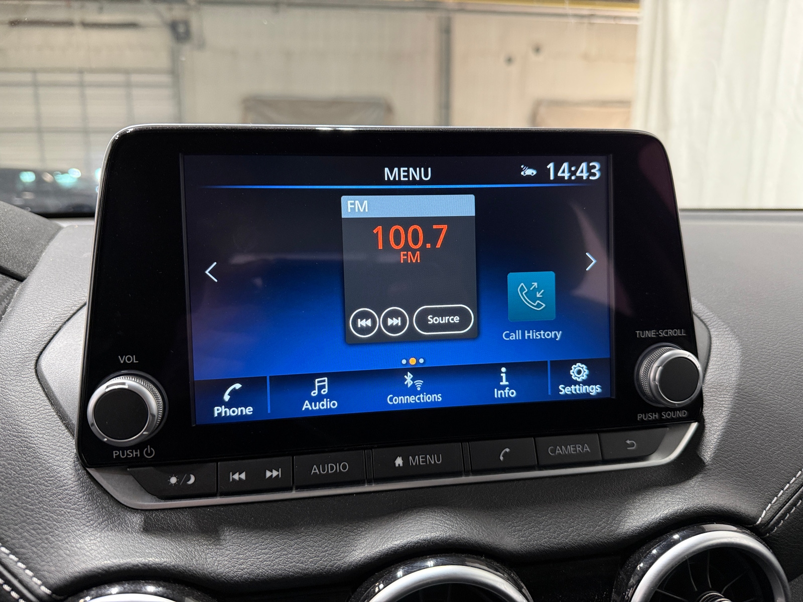 Thumbnail: 2025 Nissan Sentra - 4