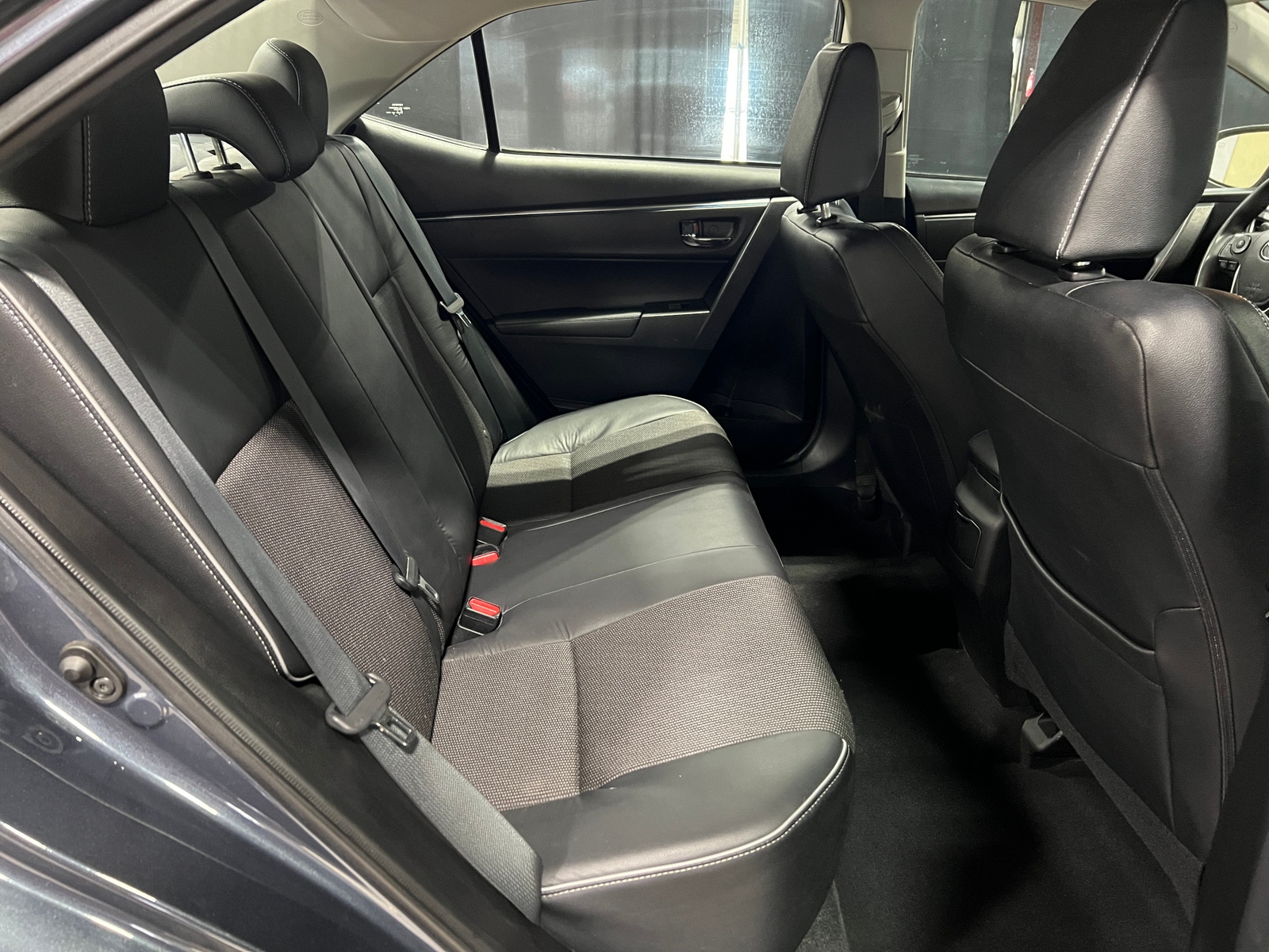 Thumbnail: 2014 Toyota Corolla - 6