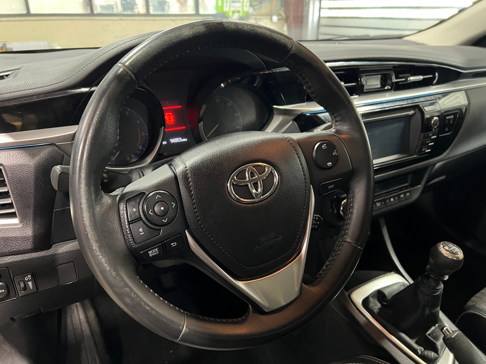 Thumbnail: 2014 Toyota Corolla - 5