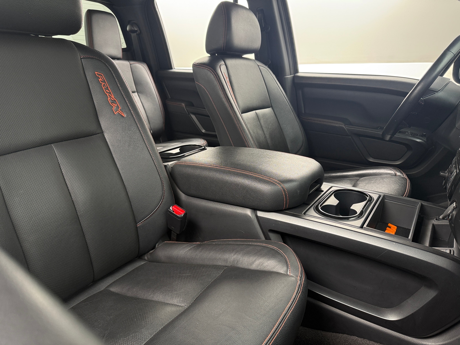 Thumbnail: 2021 Nissan Titan - 2