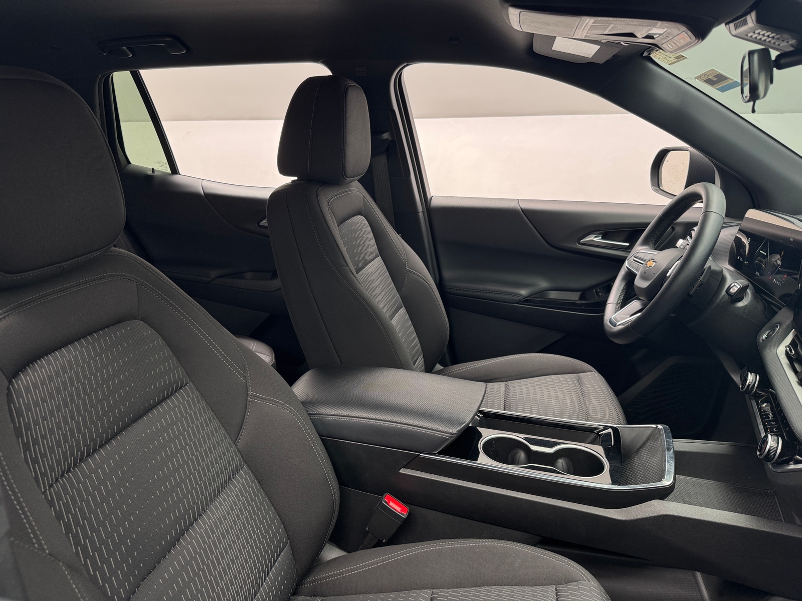 Thumbnail: 2025 Chevrolet Equinox - 2