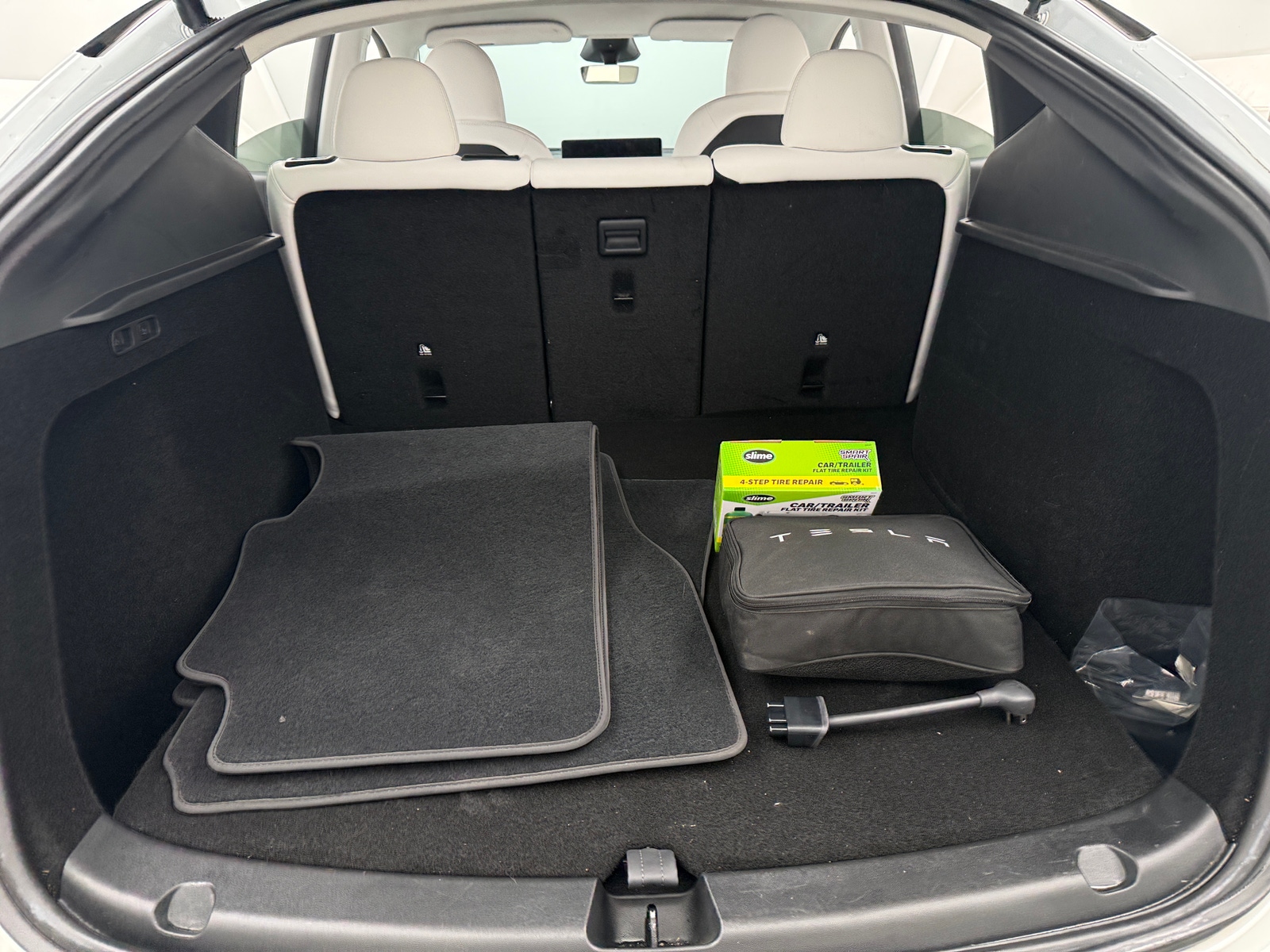 Thumbnail: 2023 Tesla Model Y - 6