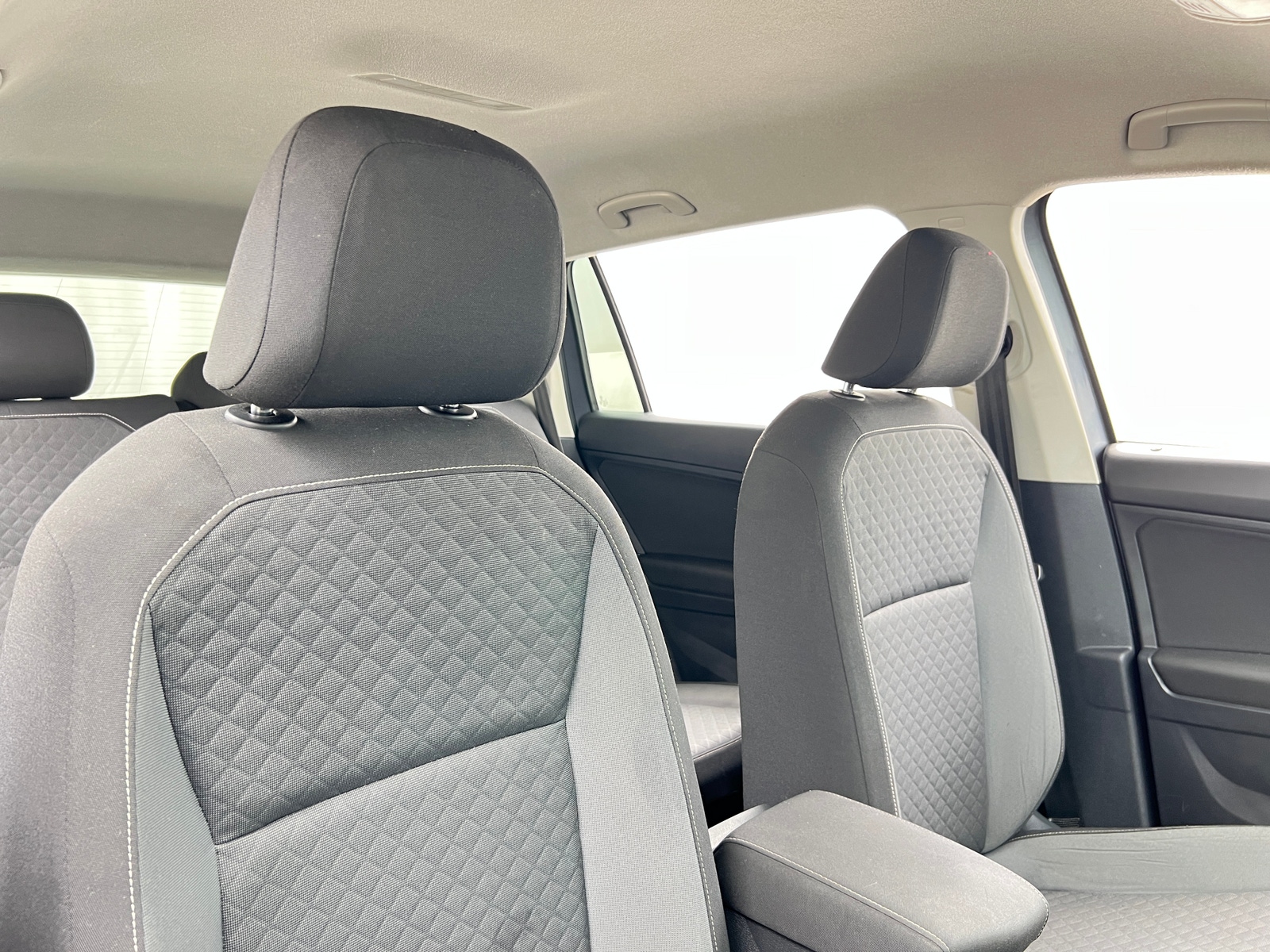 Thumbnail: 2021 Volkswagen Tiguan - 2