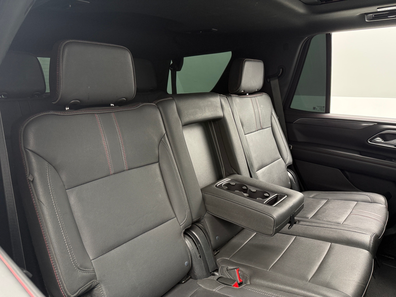 Thumbnail: 2023 Chevrolet Tahoe - 5