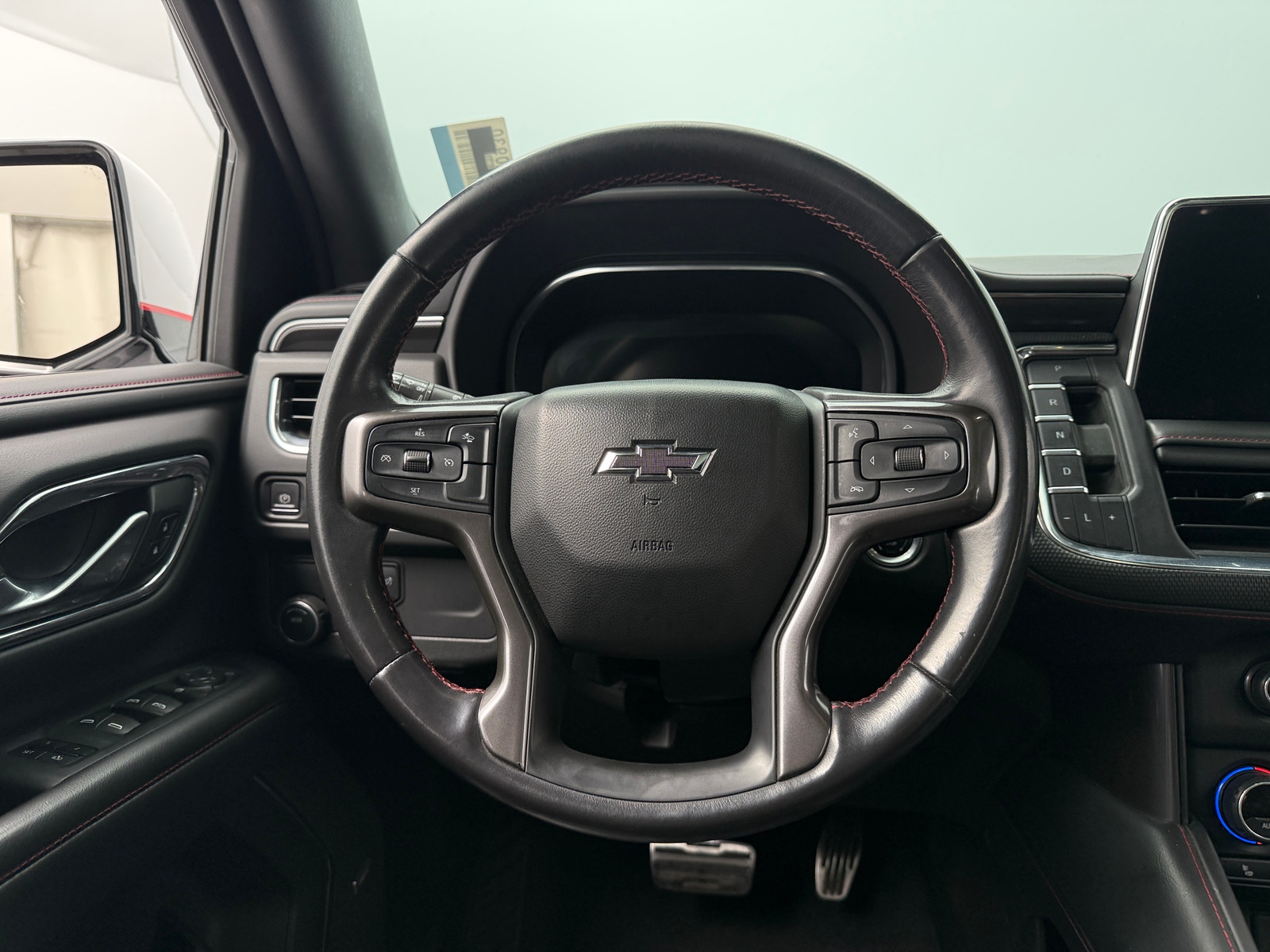 Thumbnail: 2023 Chevrolet Tahoe - 4