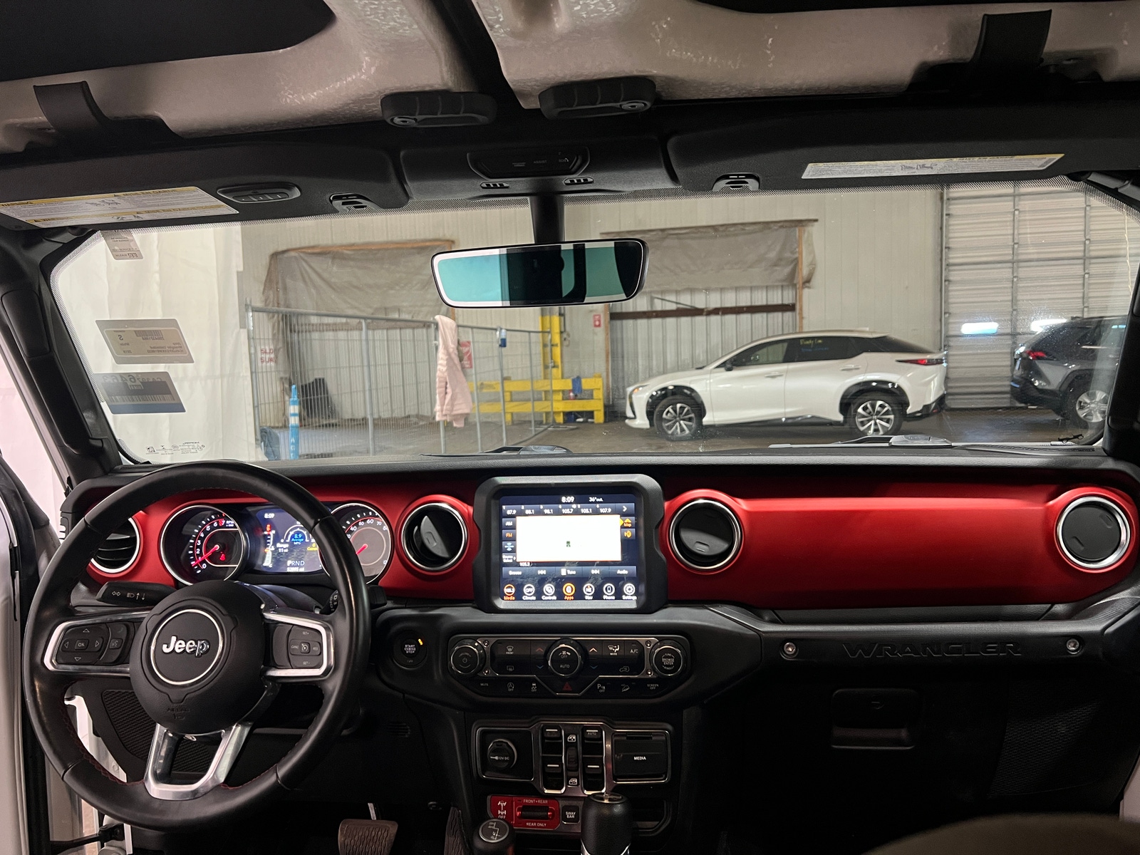 Thumbnail: 2019 Jeep Wrangler - 3