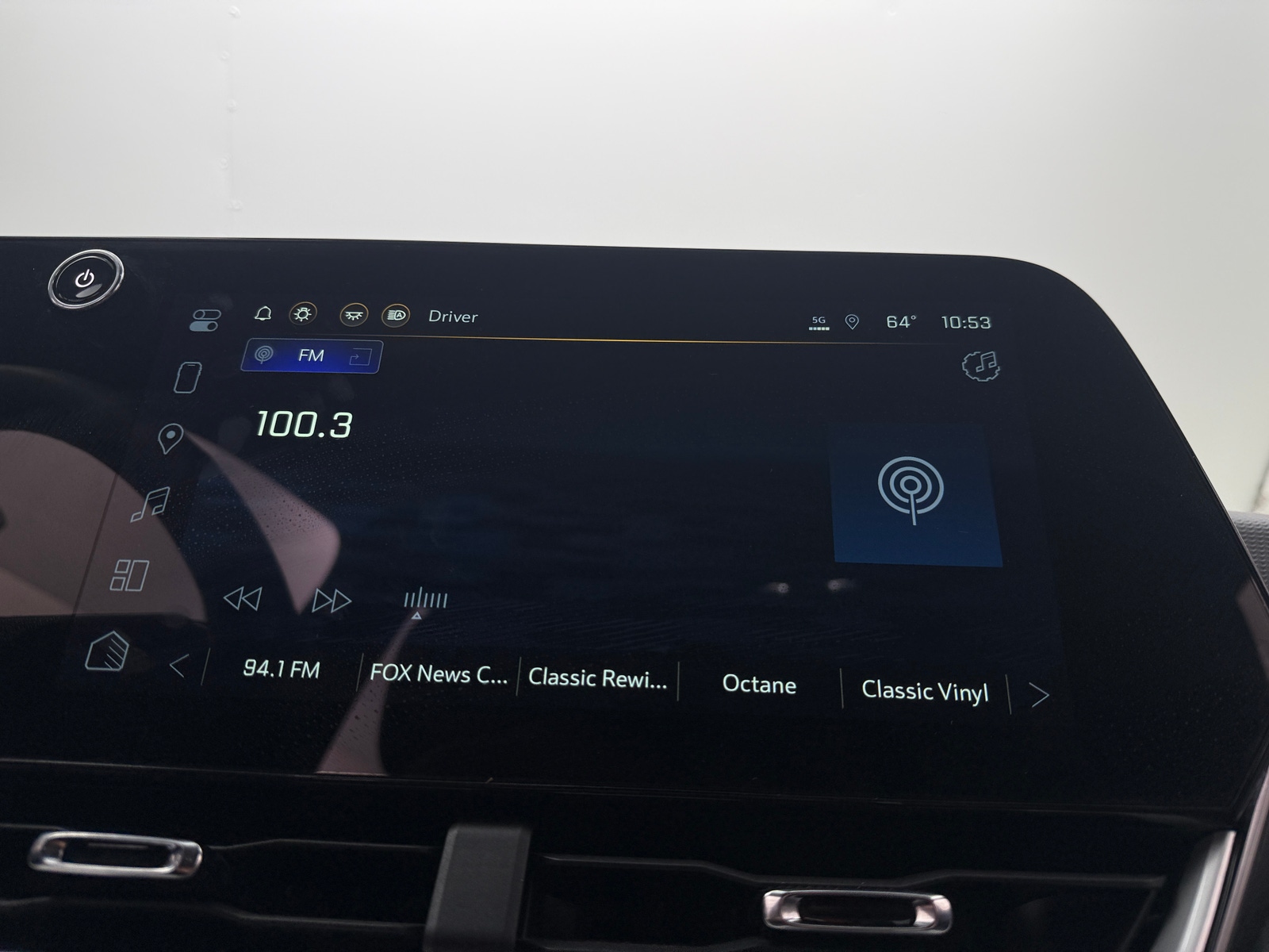 Thumbnail: 2025 Chevrolet Equinox - 4